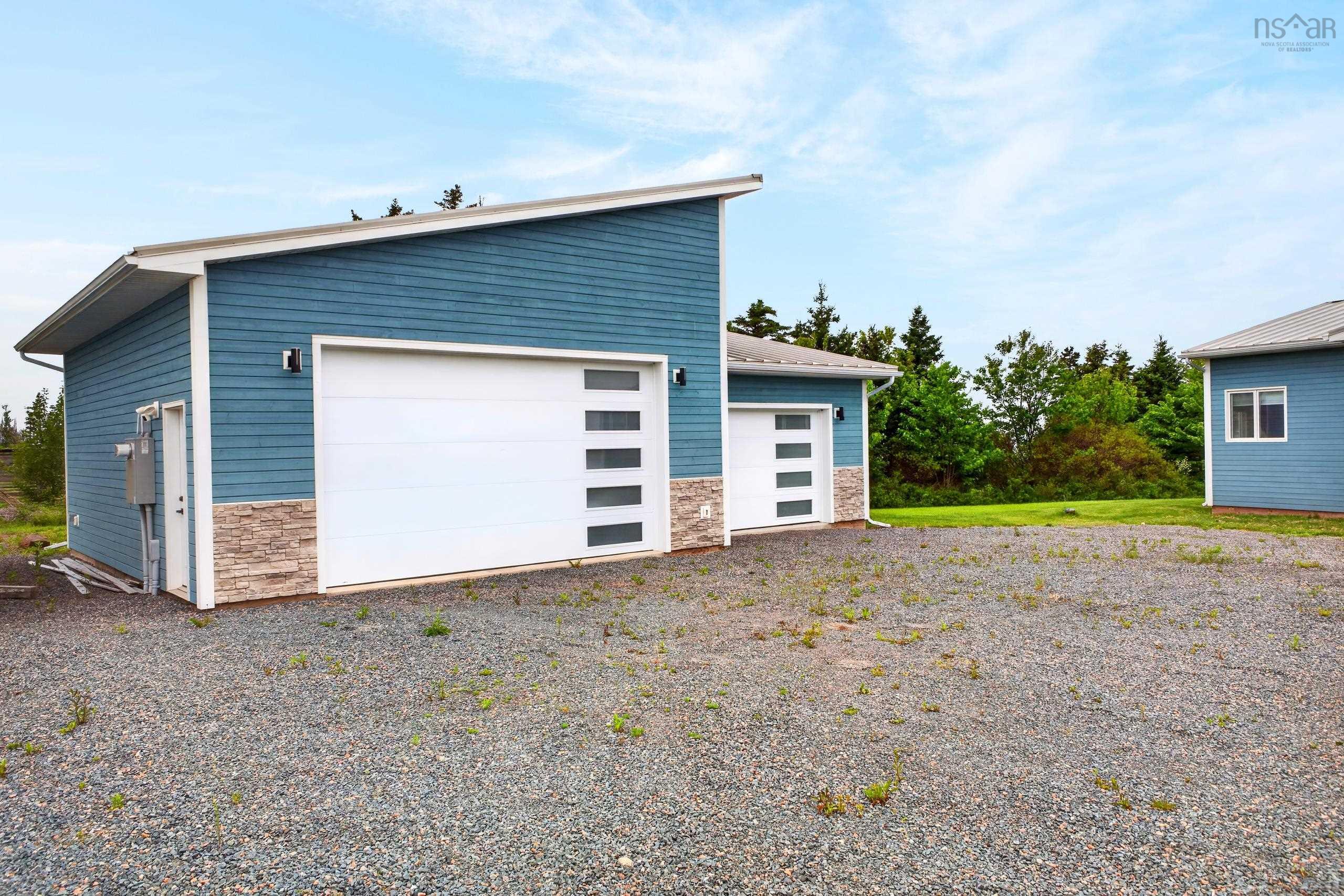 $1,200,000.00: 45 KEIFERD SHORE Lane, Gulf Shore