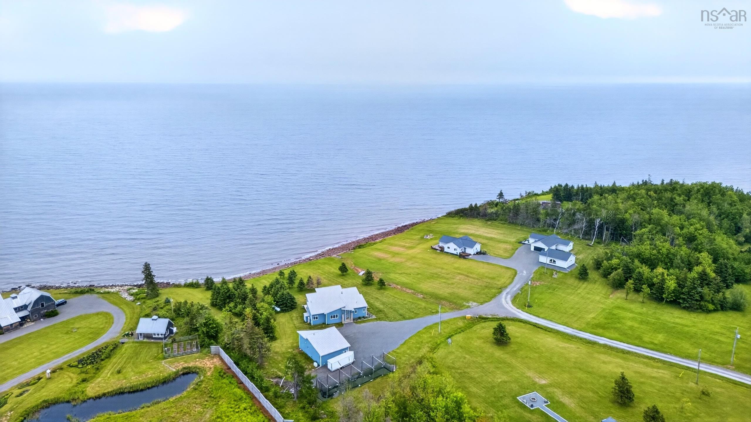 $1,200,000.00: 45 KEIFERD SHORE Lane, Gulf Shore