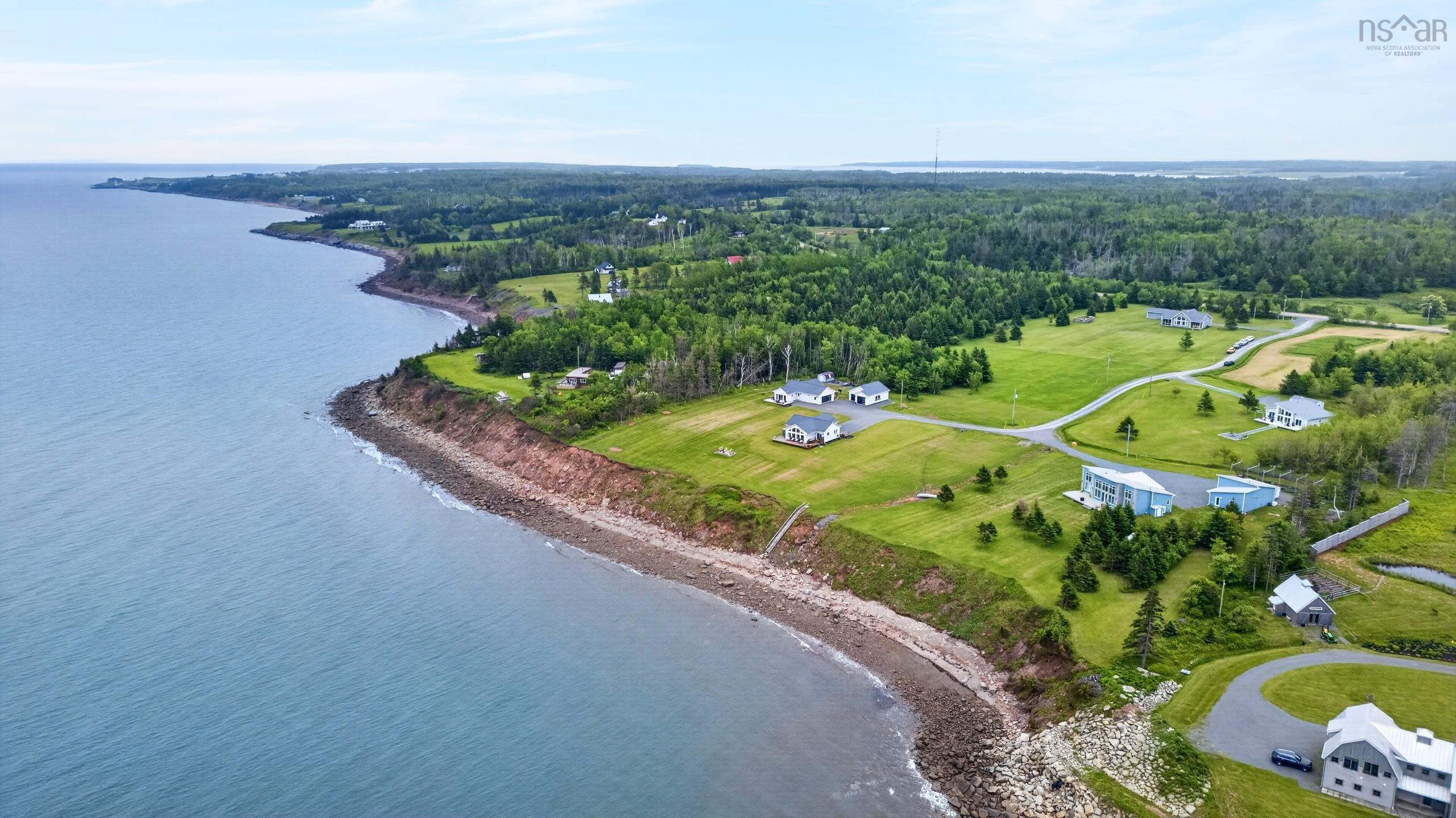 $1,200,000.00: 45 KEIFERD SHORE Lane, Gulf Shore