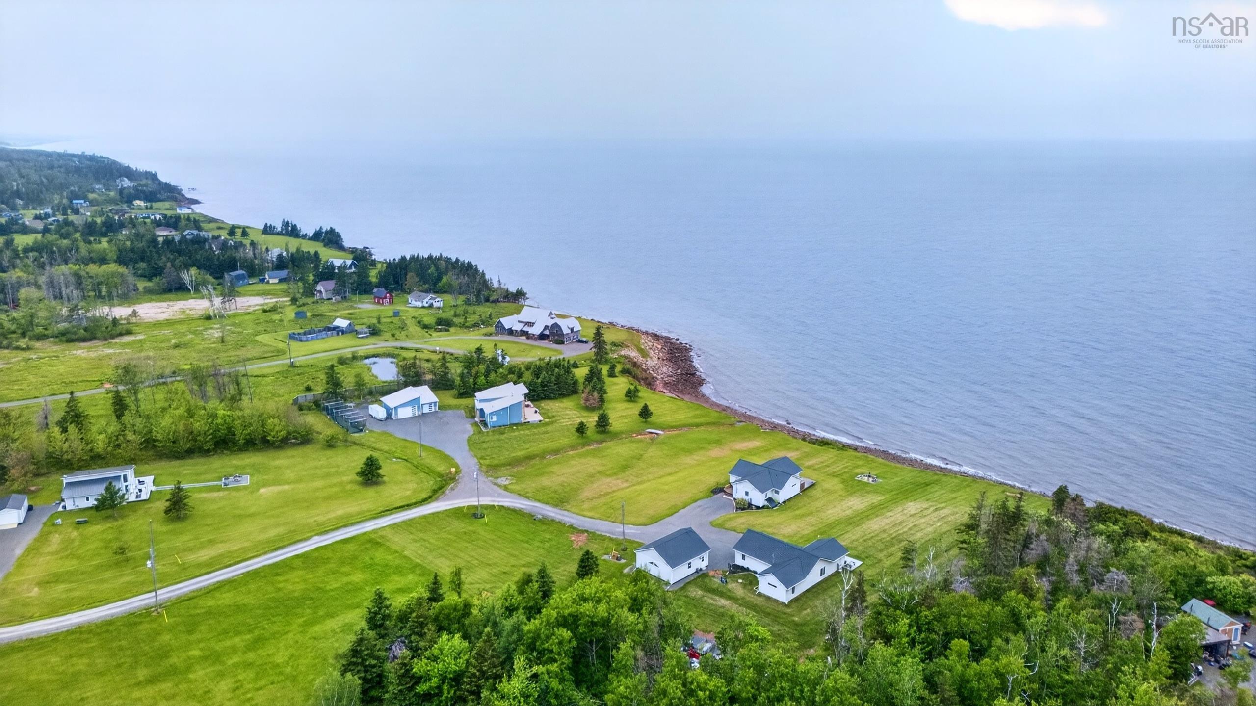 $1,200,000.00: 45 KEIFERD SHORE Lane, Gulf Shore