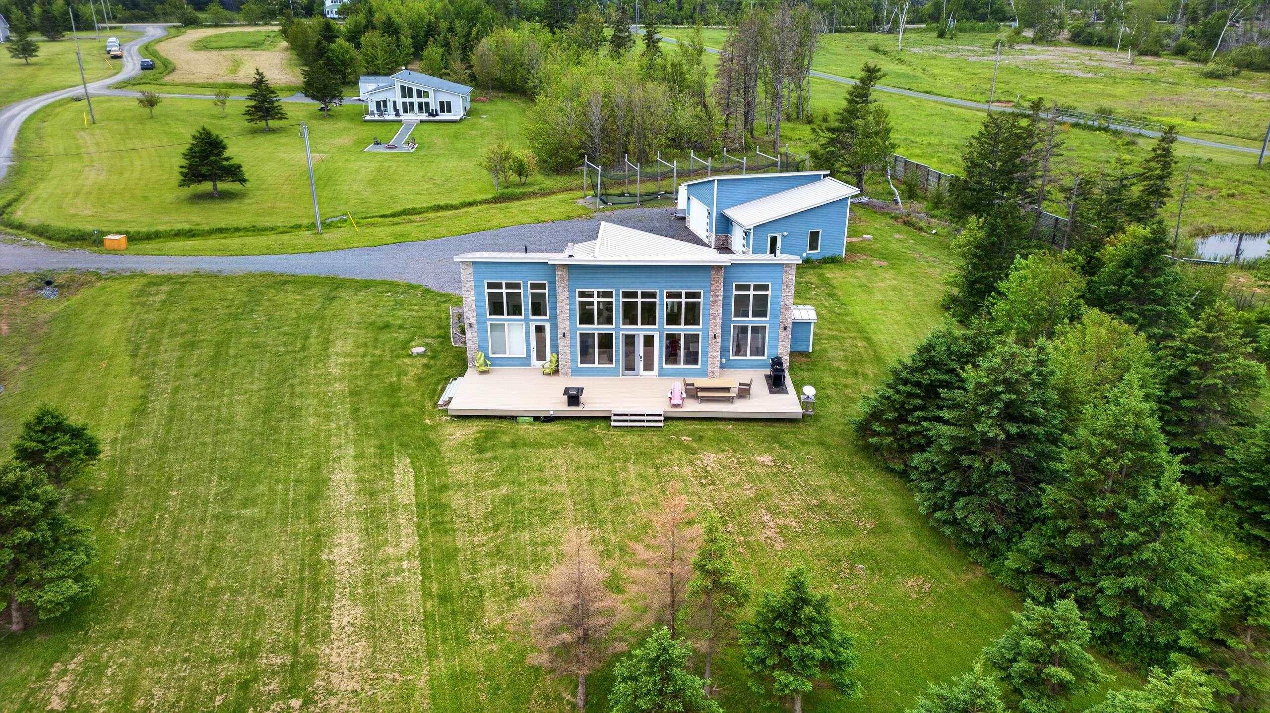 $1,200,000.00: 45 KEIFERD SHORE Lane, Gulf Shore