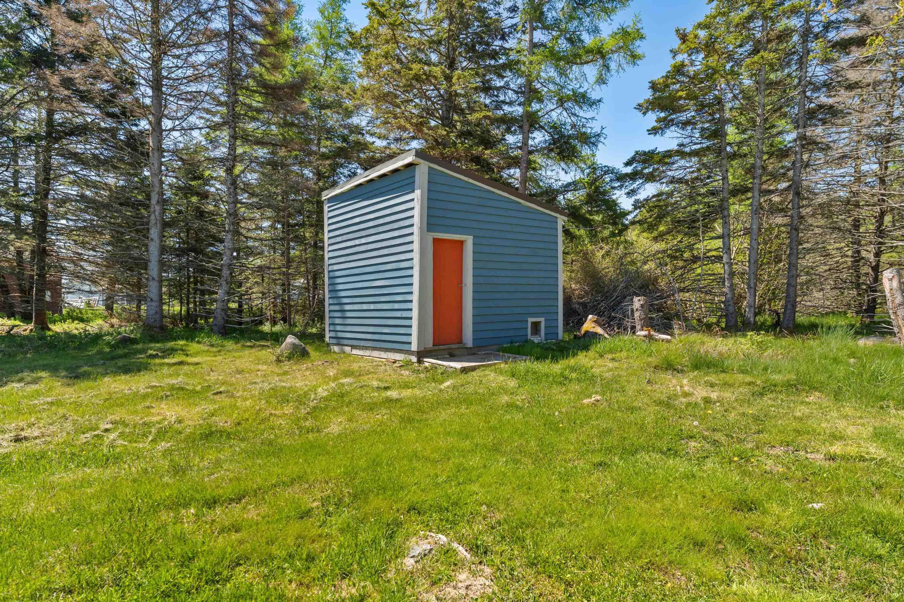 $299,900.00: 259 Big Tancook Road, Big Tancook Island