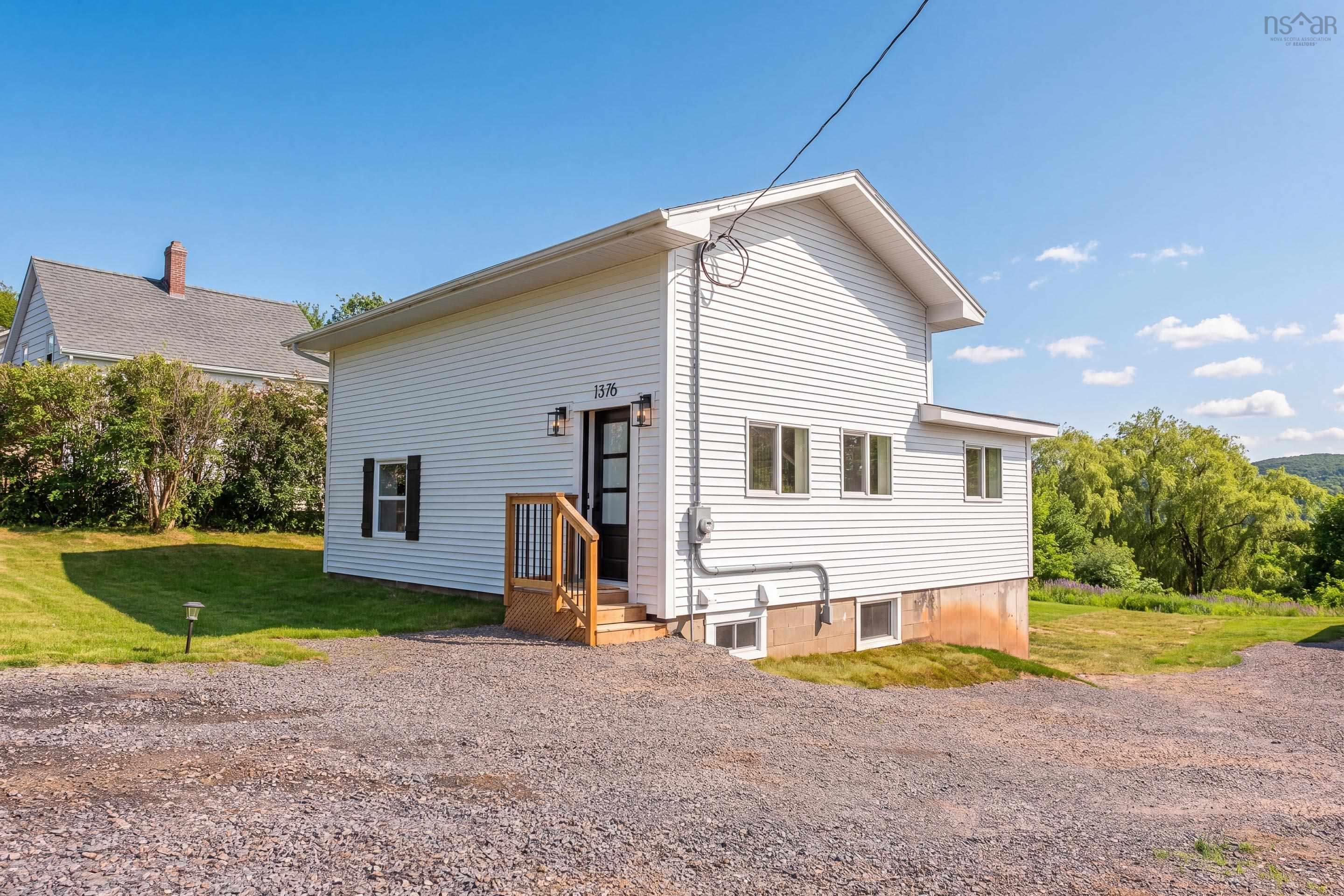 $529,000.00: 1376 Ridge Road, Wolfville Ridge