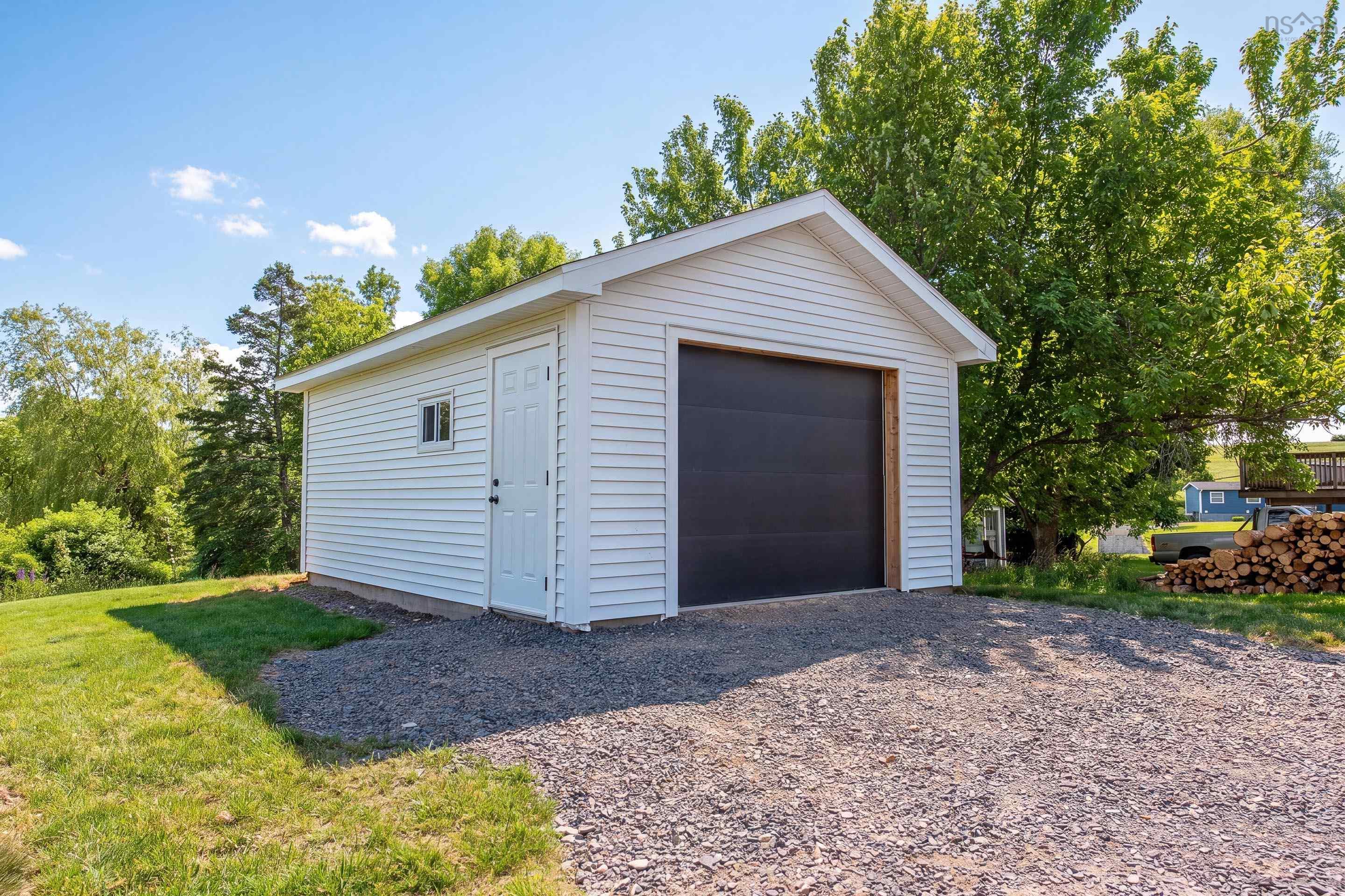 $529,000.00: 1376 Ridge Road, Wolfville Ridge