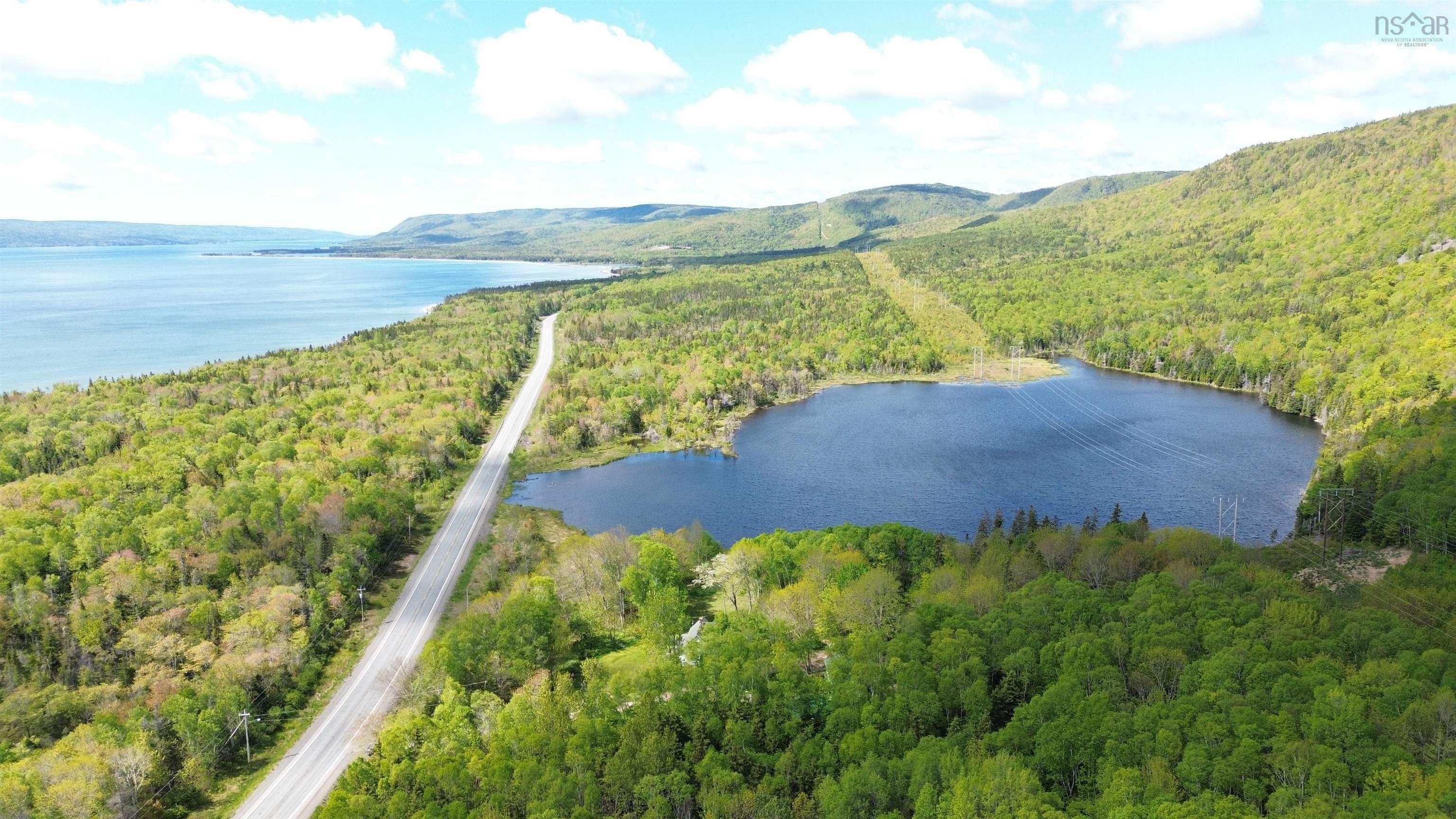 $950,000.00: 45478 Cabot Trail, Indian Brook