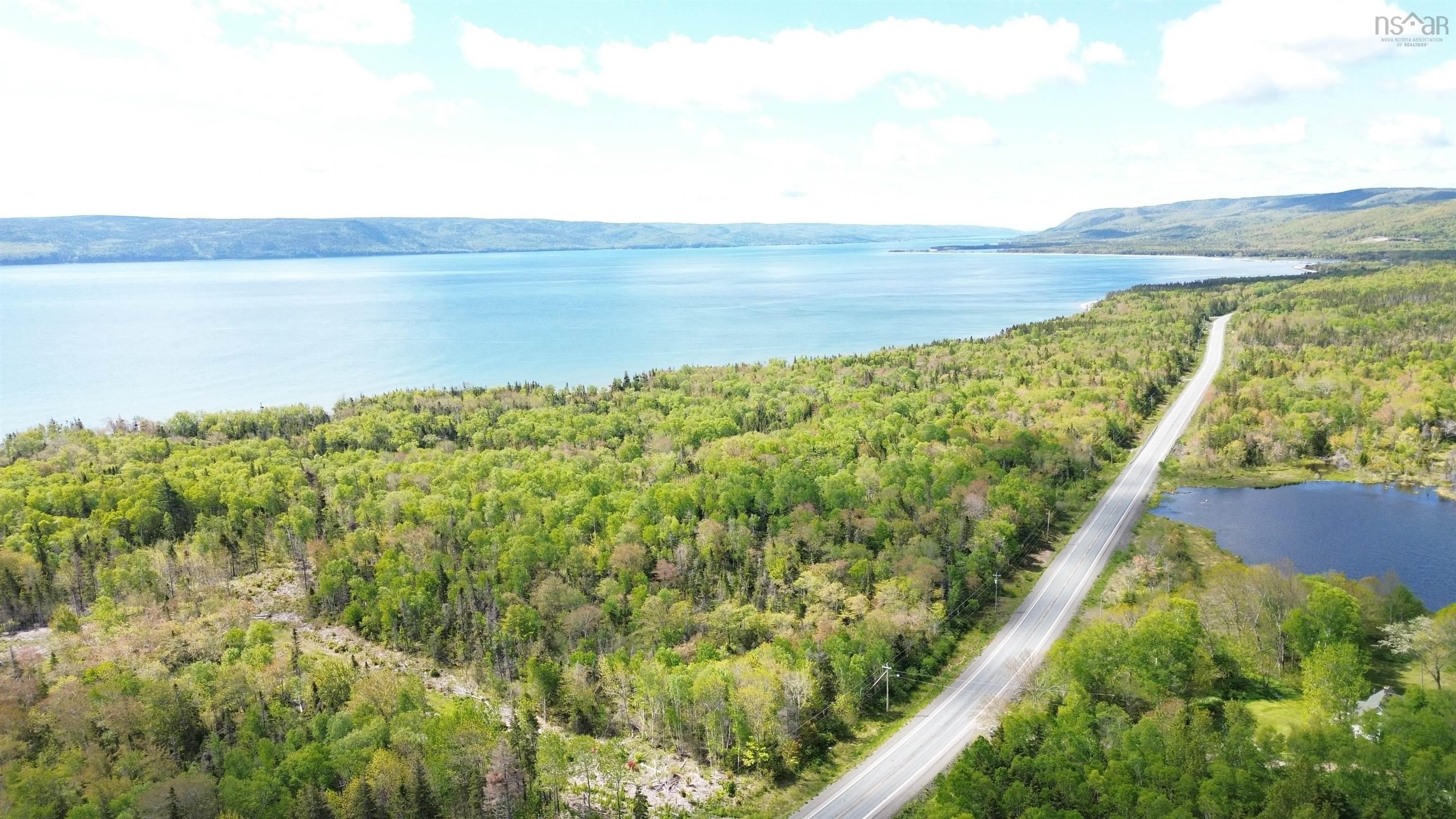$950,000.00: 45478 Cabot Trail, Indian Brook