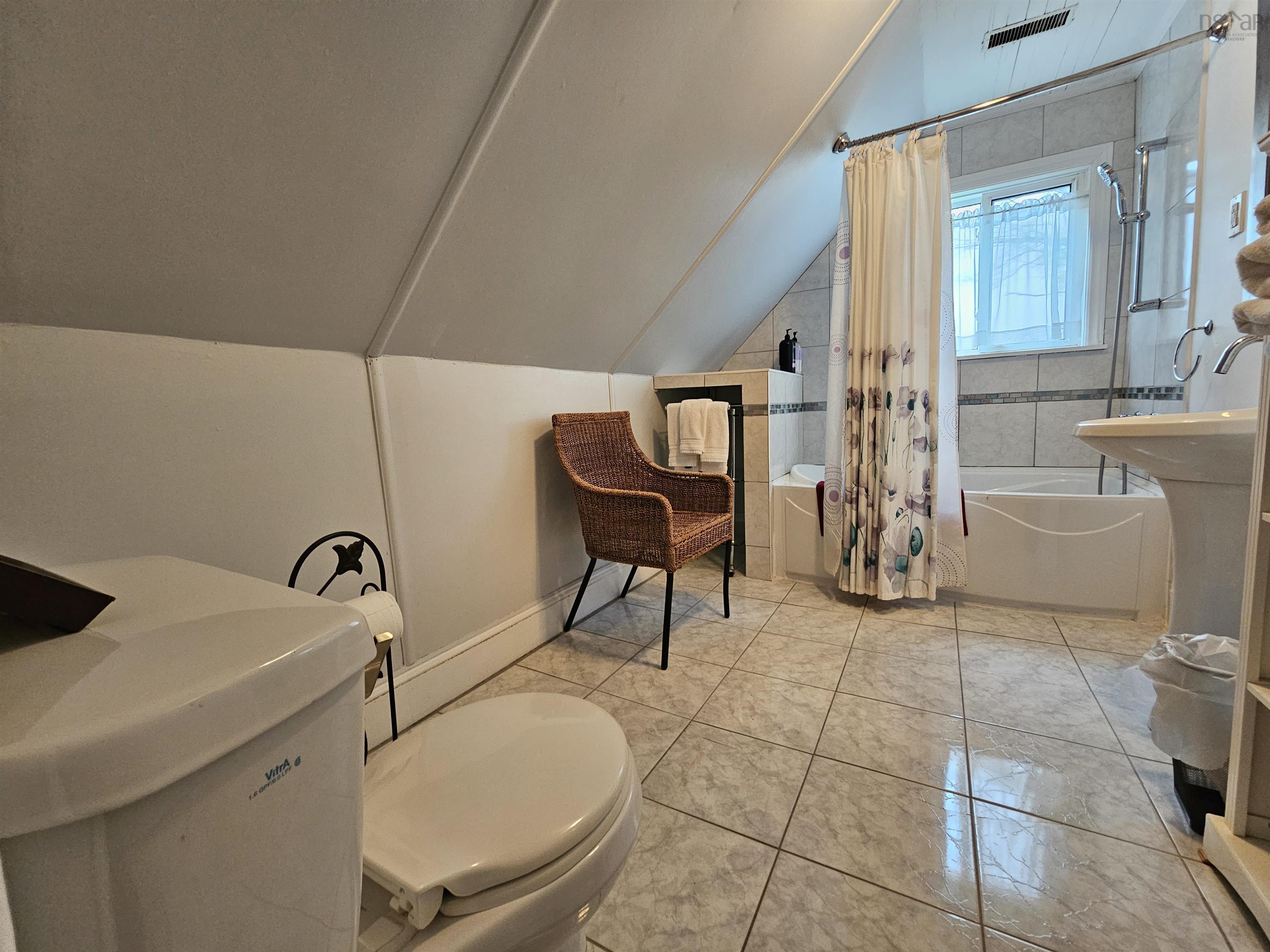 $950,000.00: 45478 Cabot Trail, Indian Brook