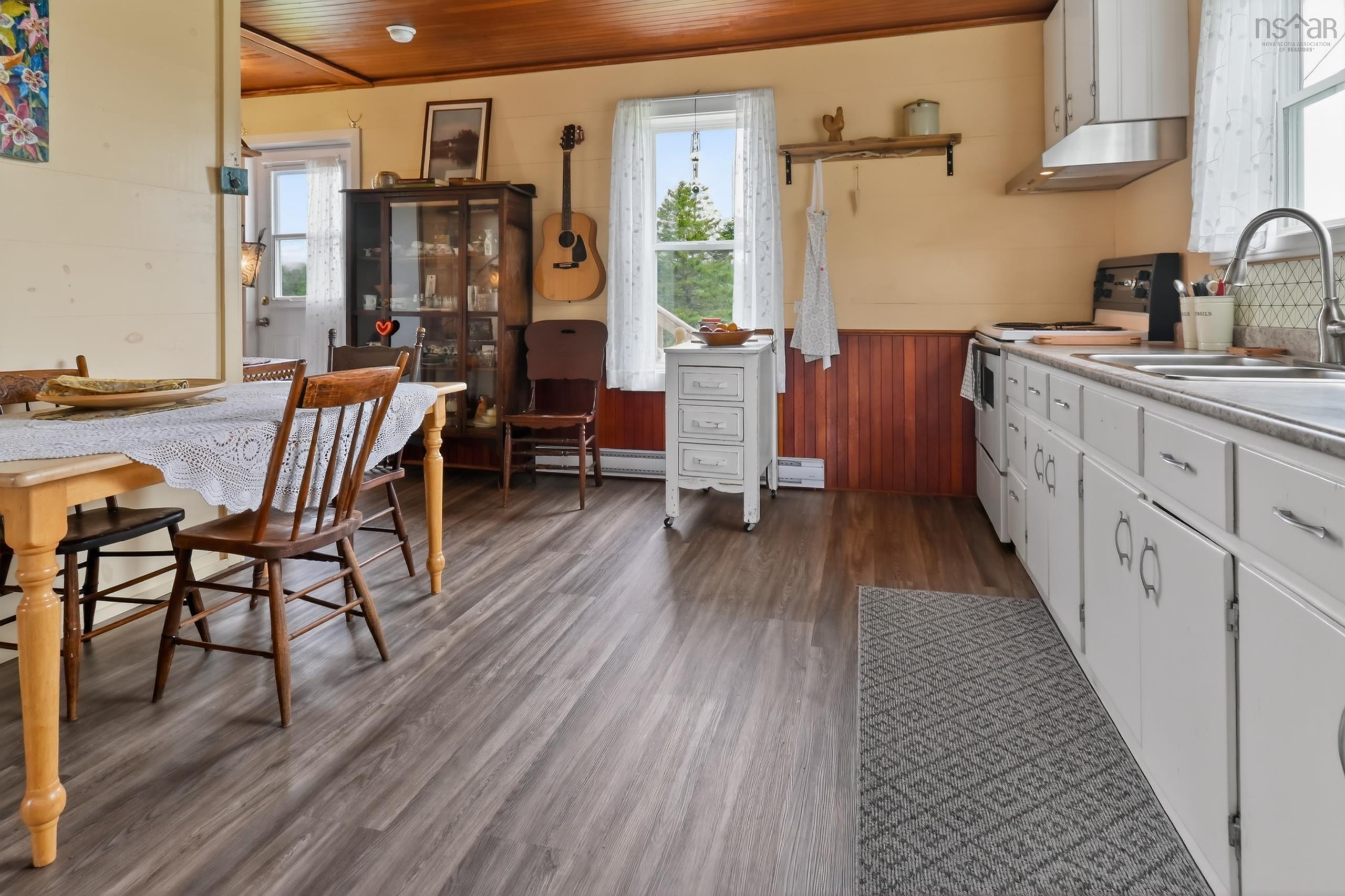 $345,000.00: 50 Riverview Drive, South River Bourgeois