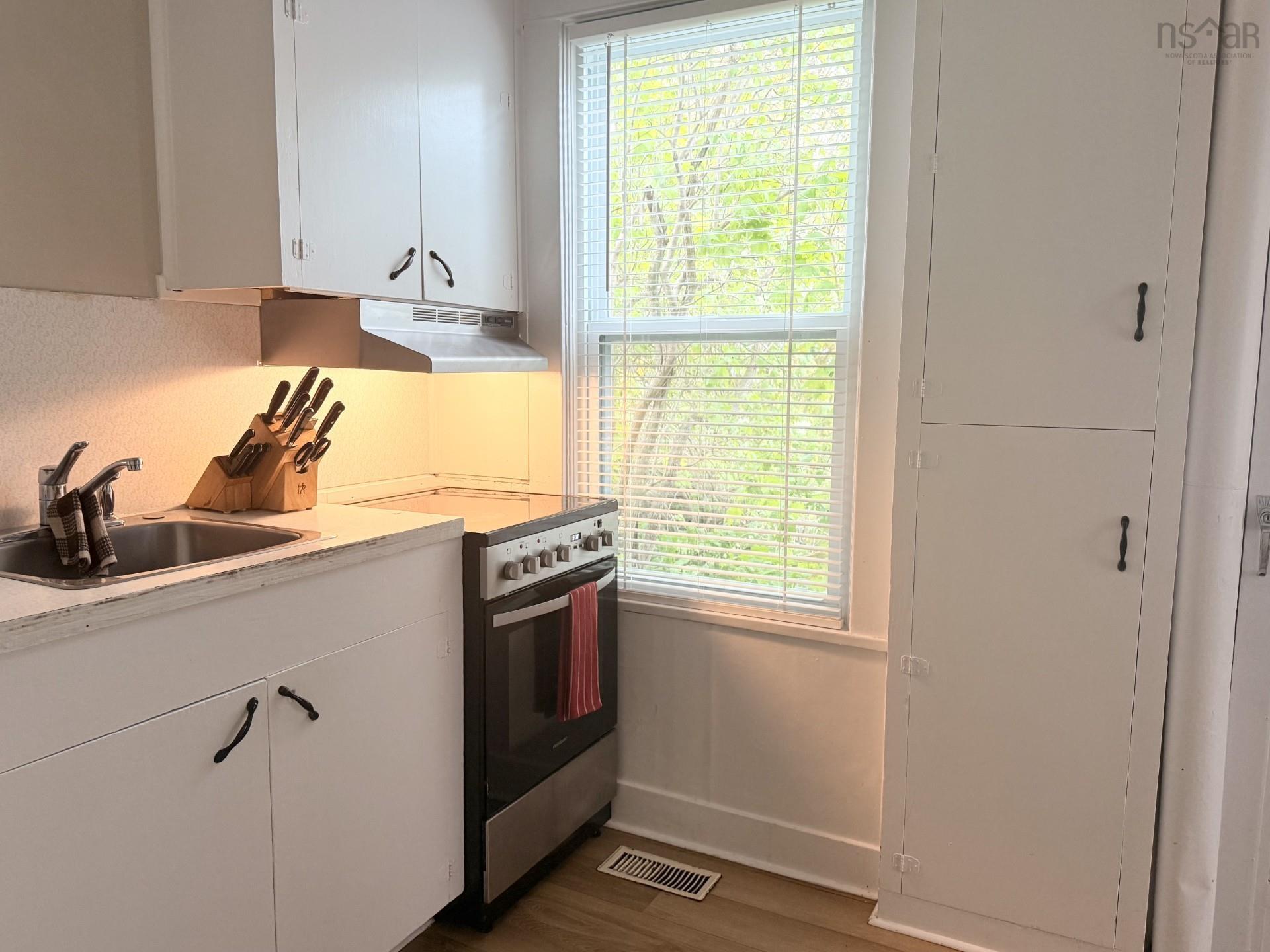 14/16 Maynard Street, Dartmouth, NS (MLS 202614748)
