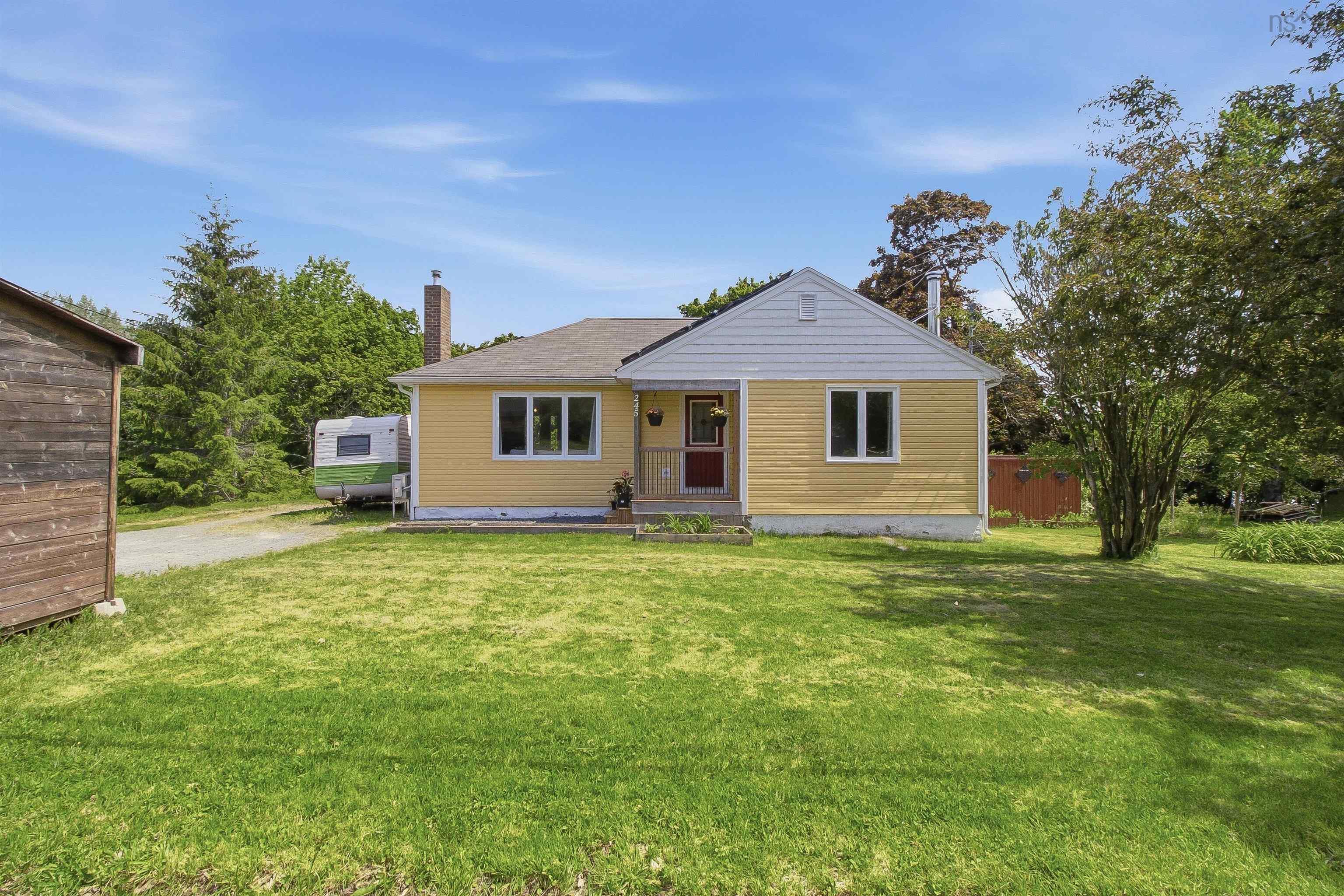$424,900.00: 245 Town Road, Falmouth