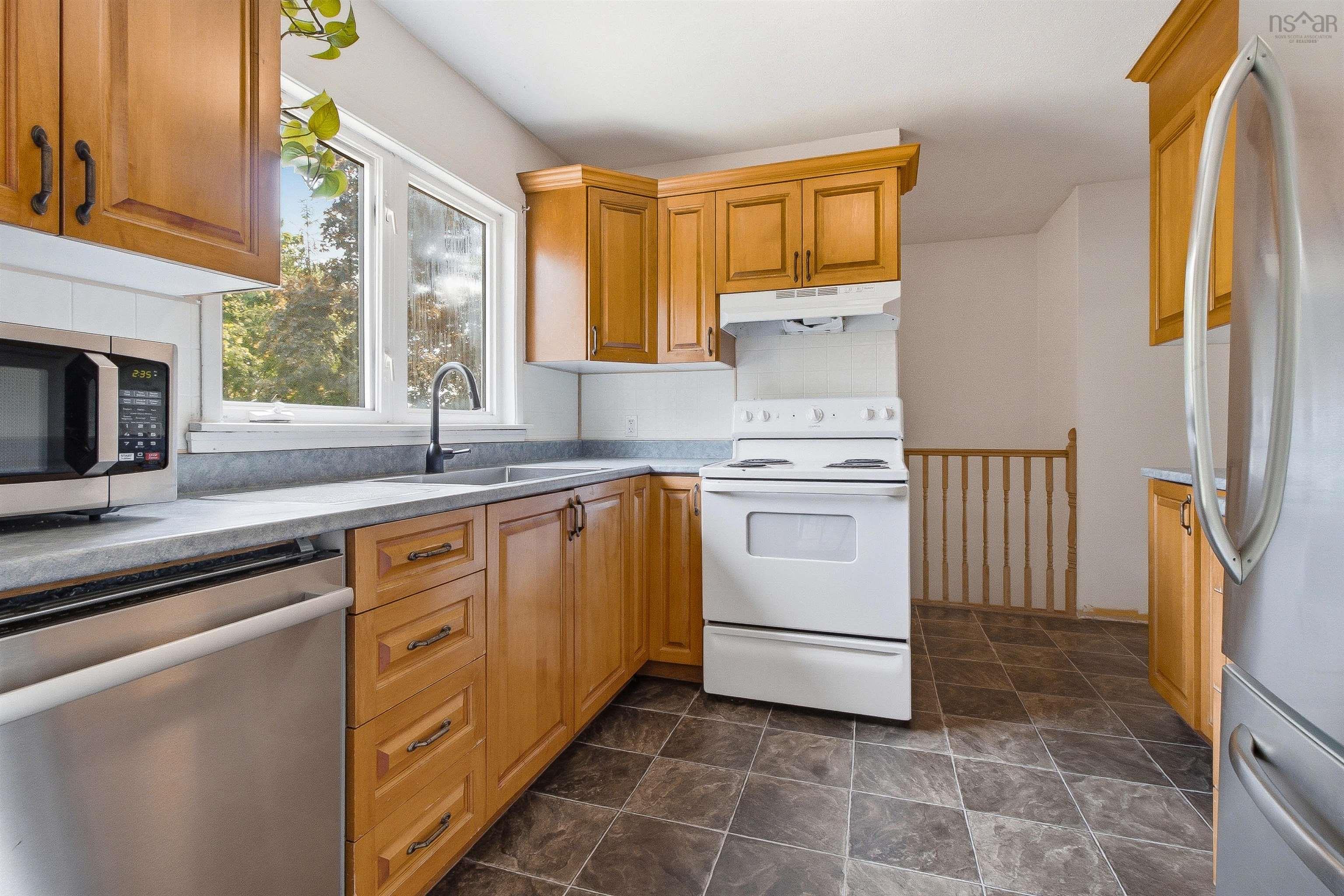 $424,900.00: 245 Town Road, Falmouth