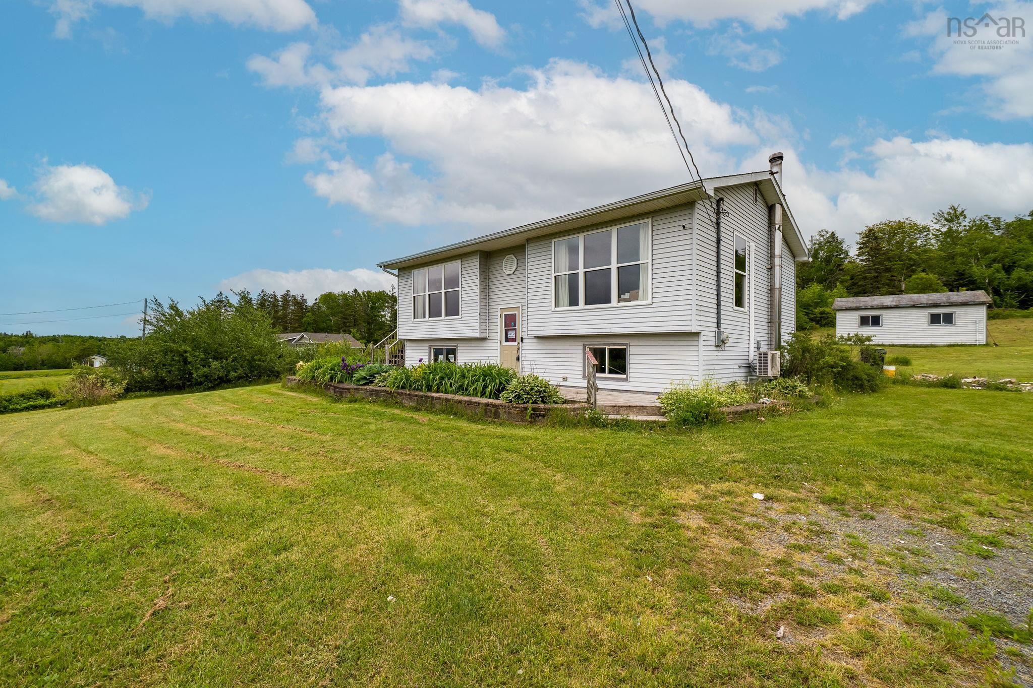 $289,900.00: 1478 Highway 215, Tennecape