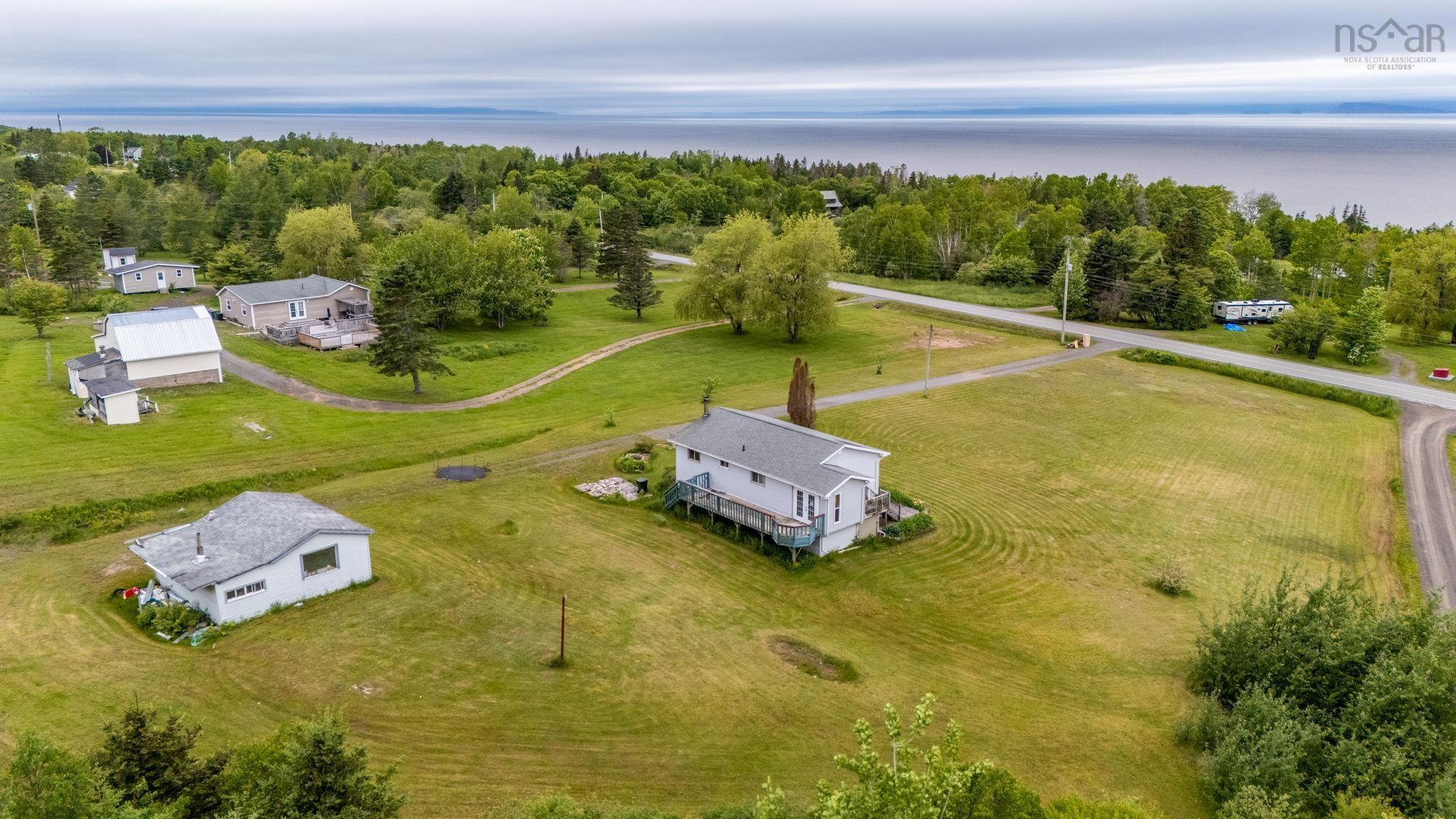$289,900.00: 1478 Highway 215, Tennecape