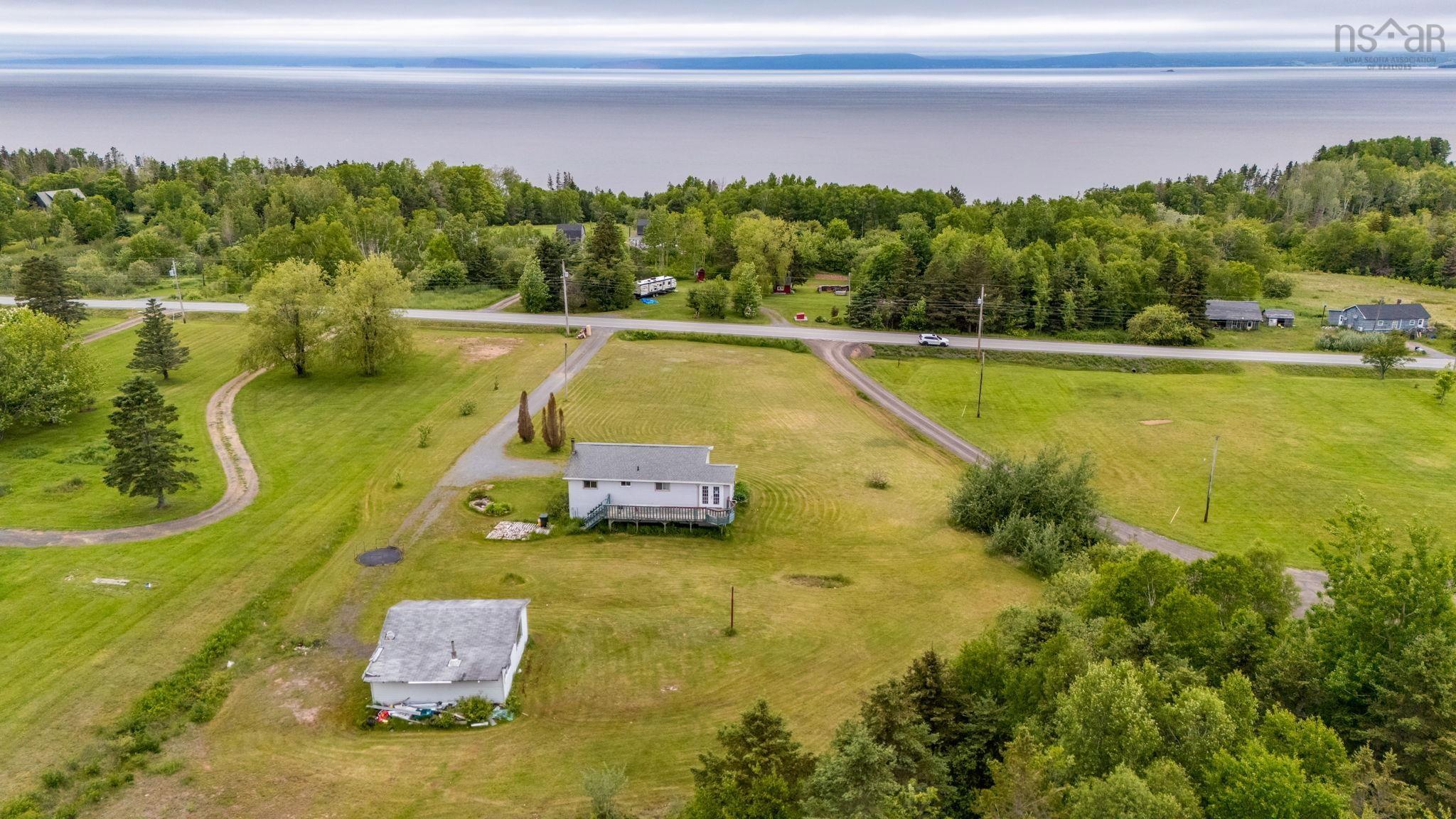 $289,900.00: 1478 Highway 215, Tennecape