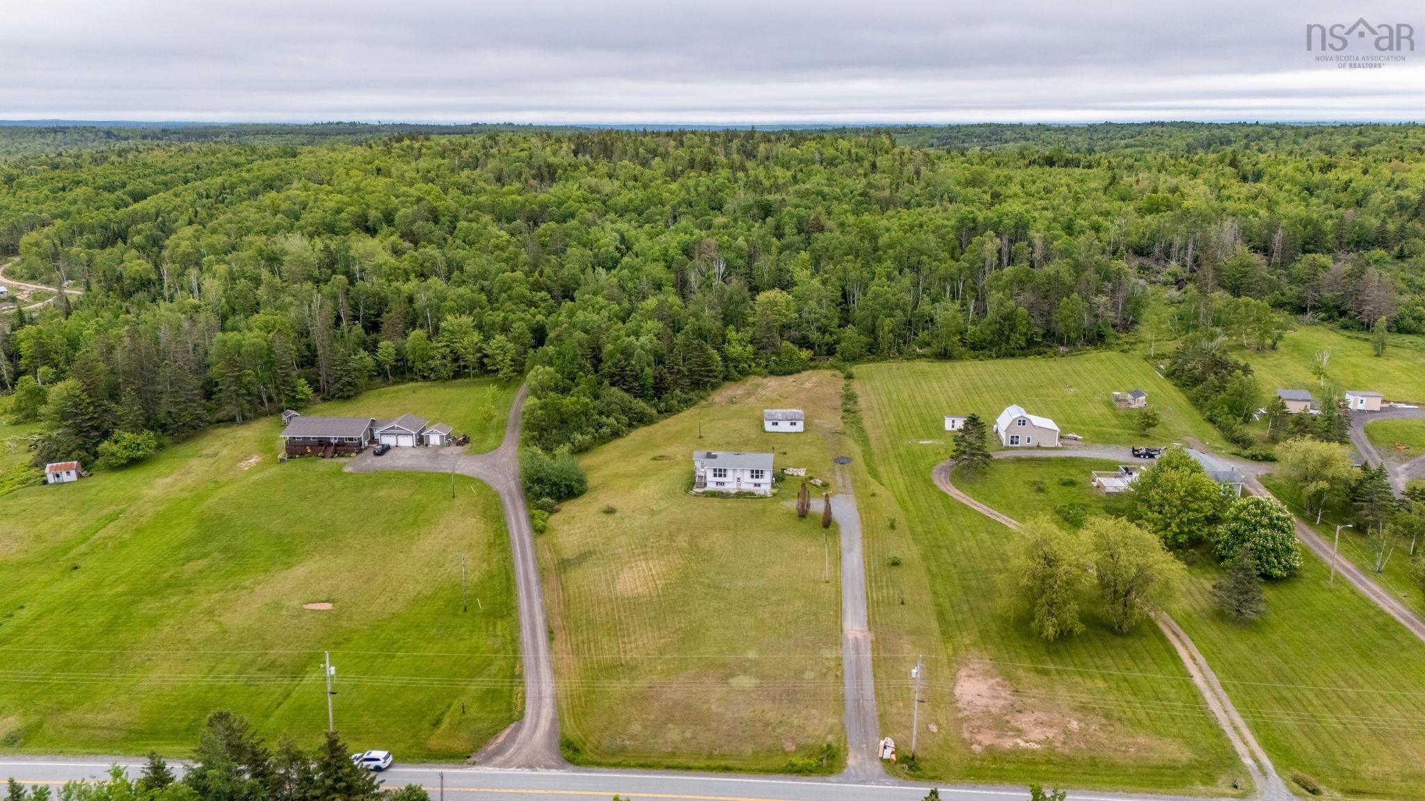 $289,900.00: 1478 Highway 215, Tennecape