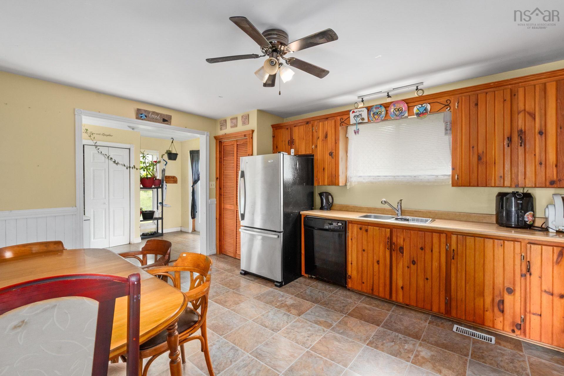 $289,900.00: 1478 Highway 215, Tennecape