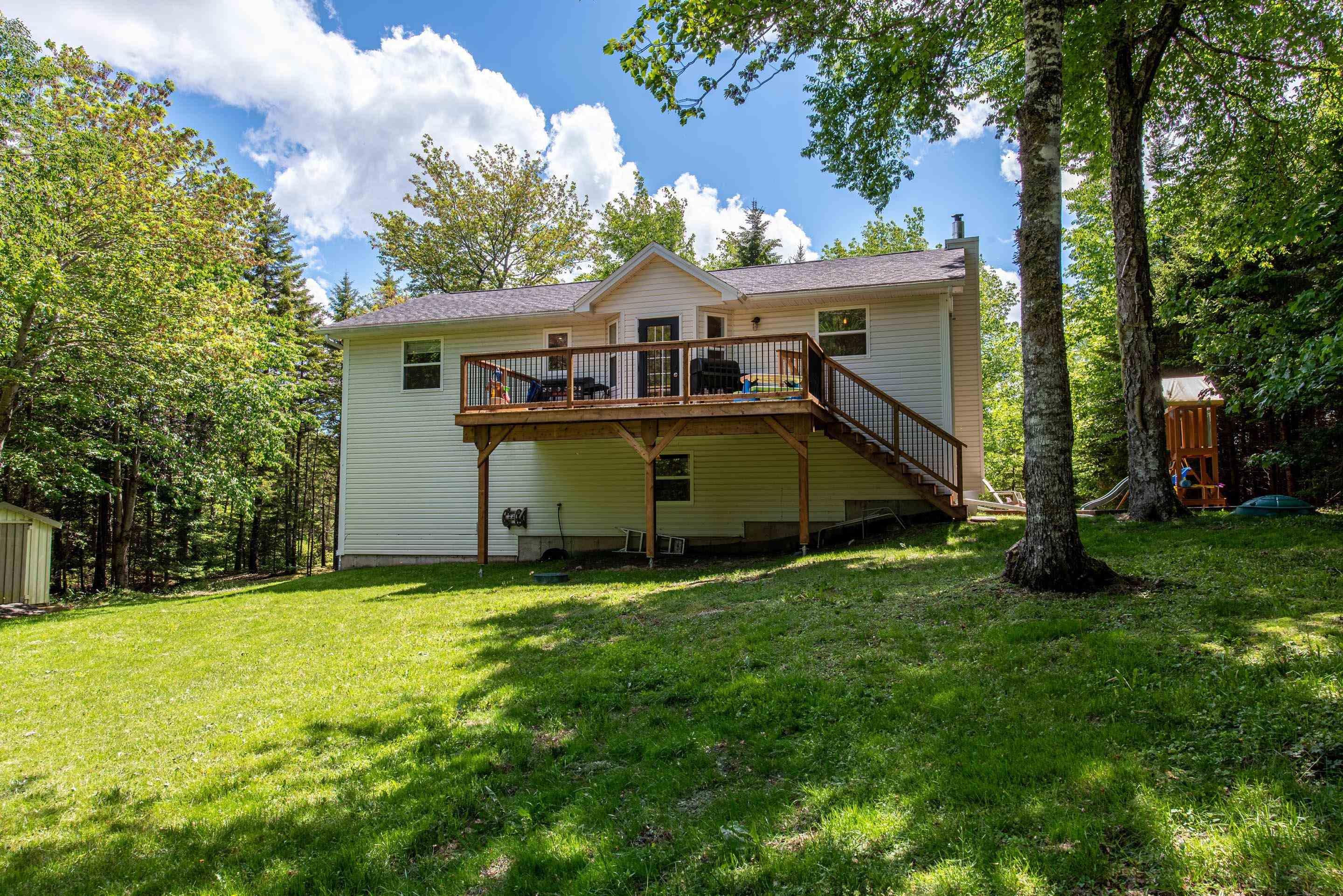 90 Leeward Avenue, Hammonds Plains, NS (MLS 202614757)