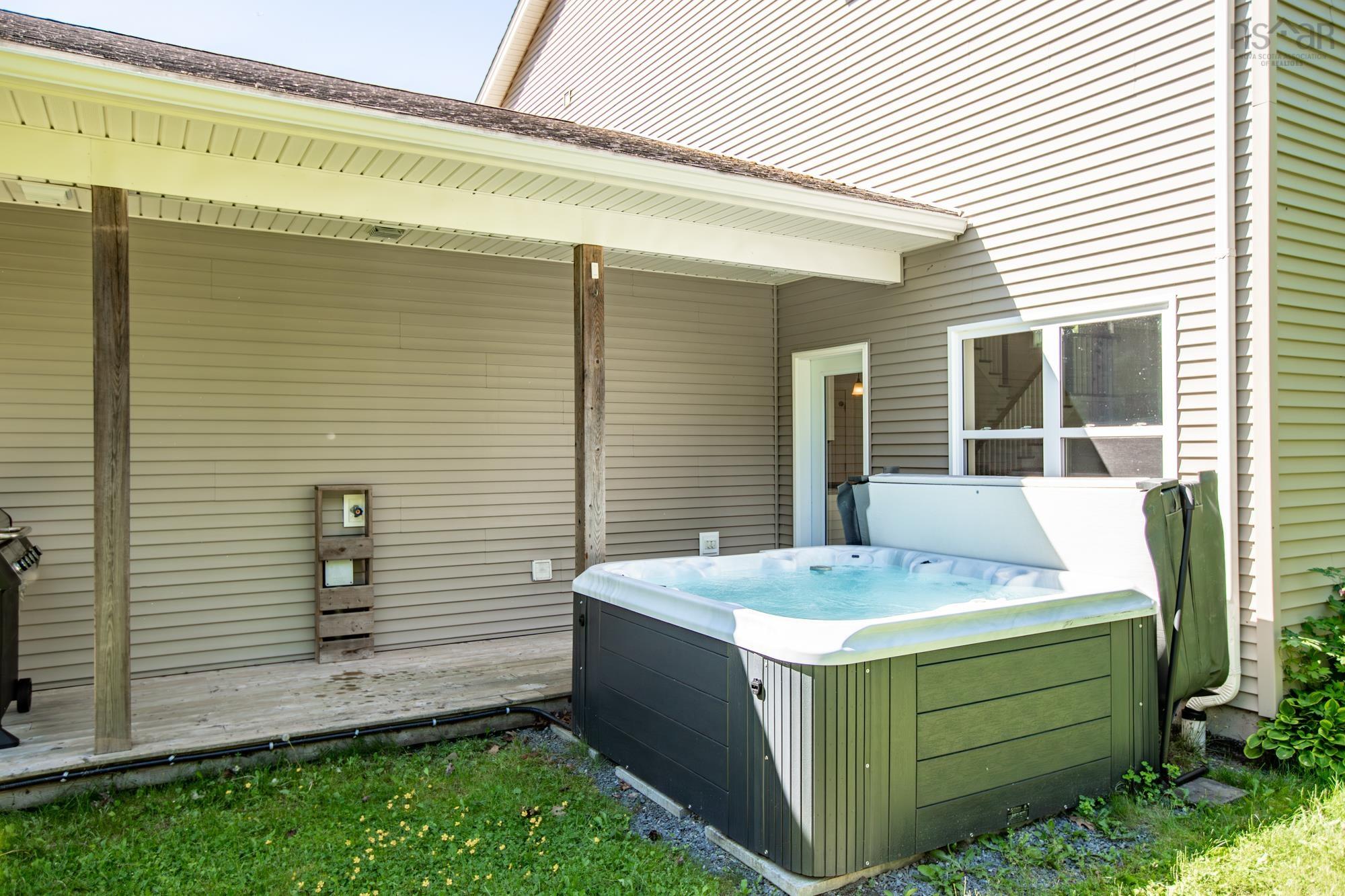 11 Kuryluk Court, Kinsac, NS (MLS 202614758)