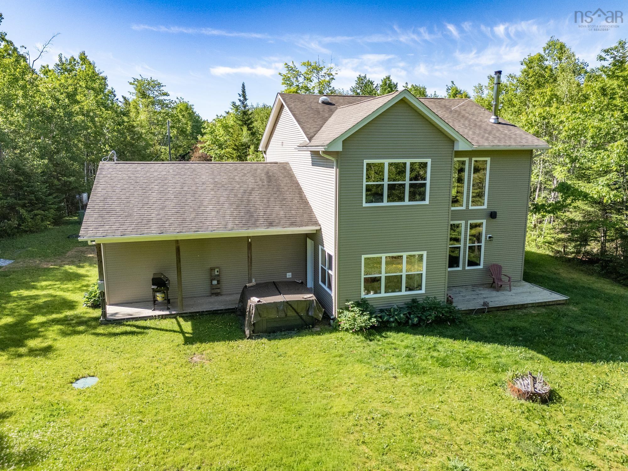 $699,900.00: 11 Kuryluk Court, Kinsac