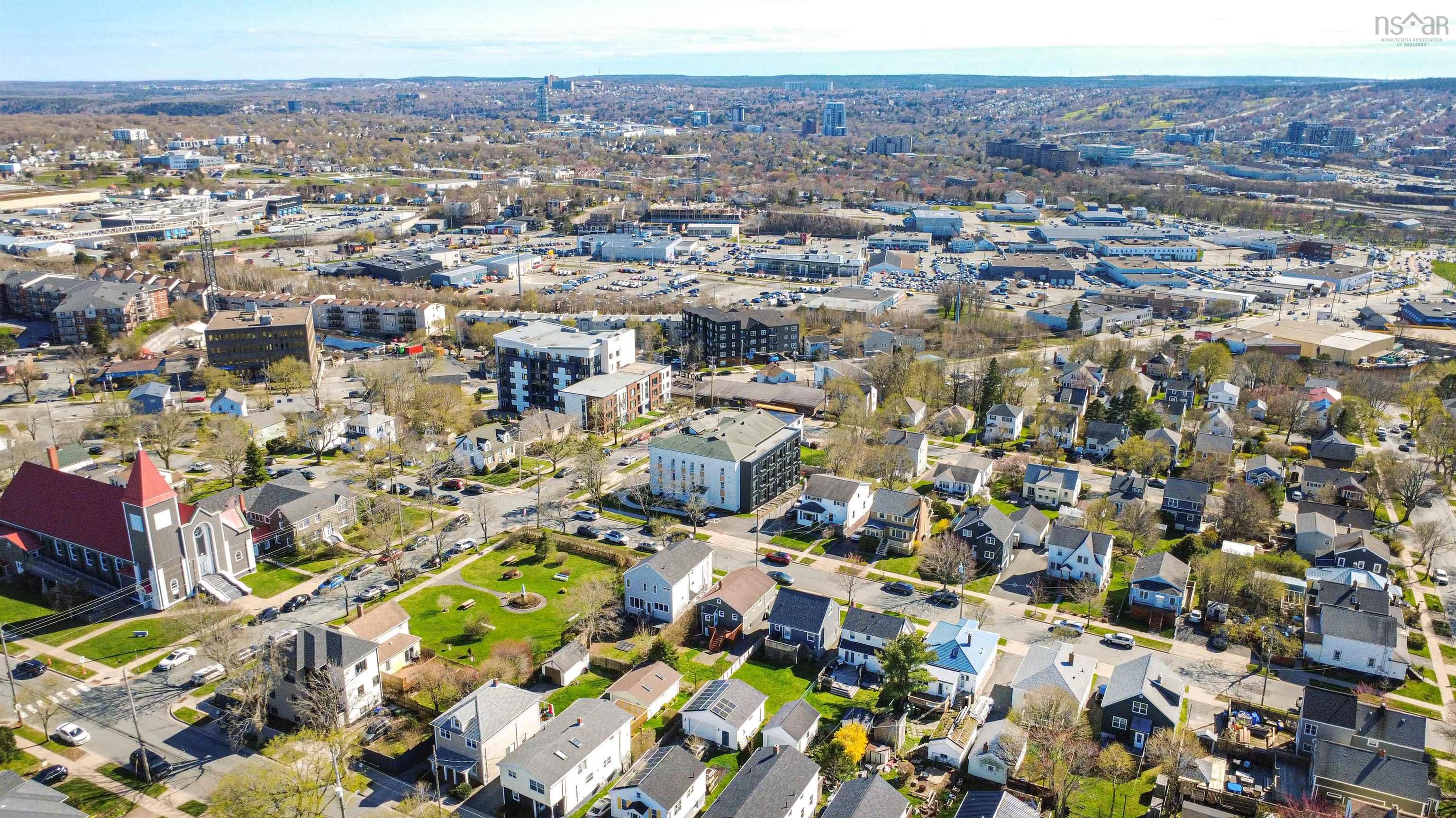 $579,000.00: 3667 High Street, Halifax Regional Municipality