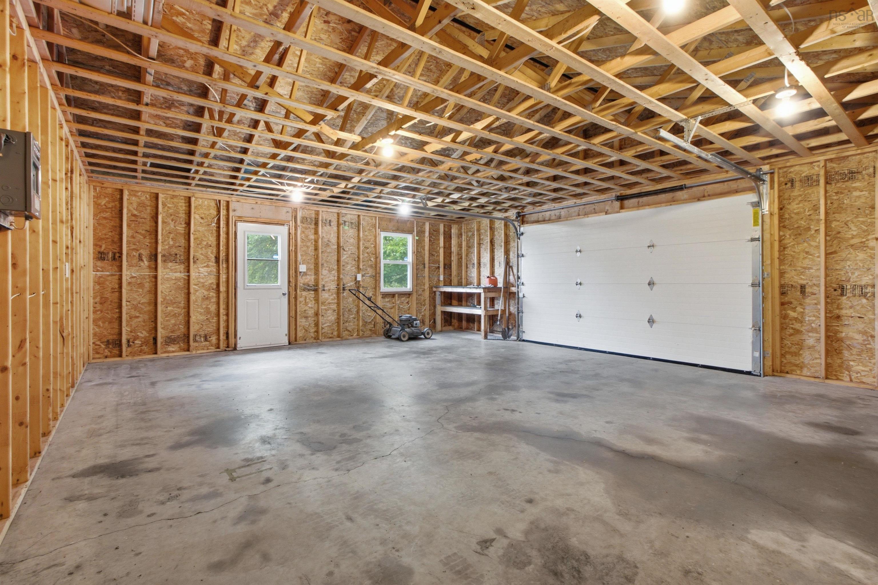 6 Pembrooke Street, Waverley, NS (MLS 202614764)