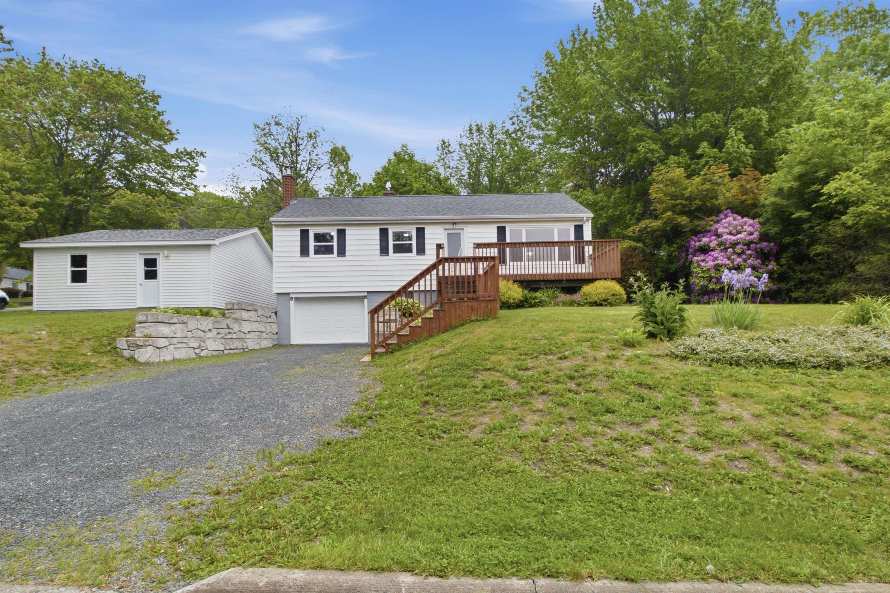 6 Pembrooke Street, Waverley, NS (MLS 202614764)
