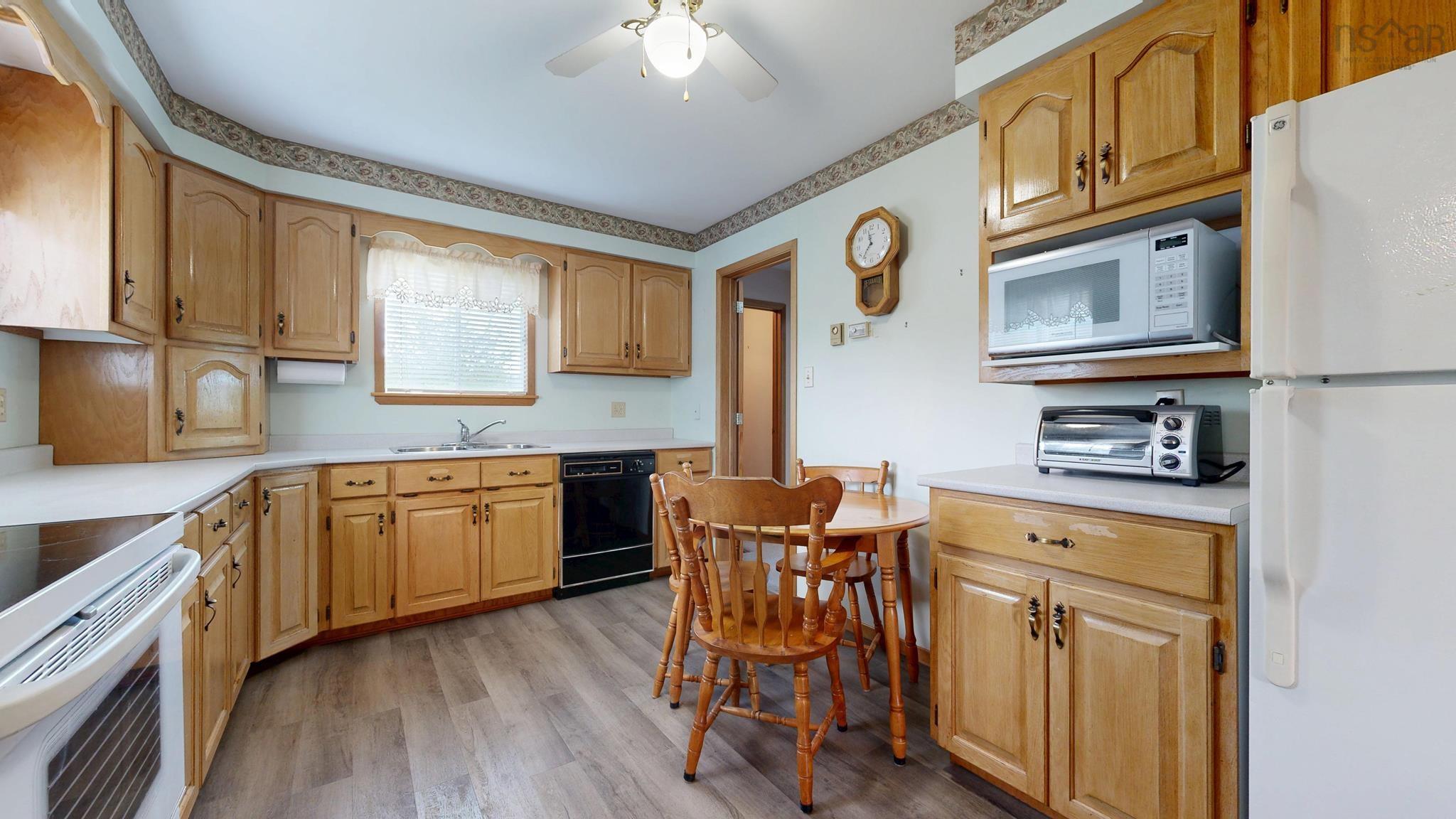 $459,900.00: 2894 Highway 12, Welton Landing