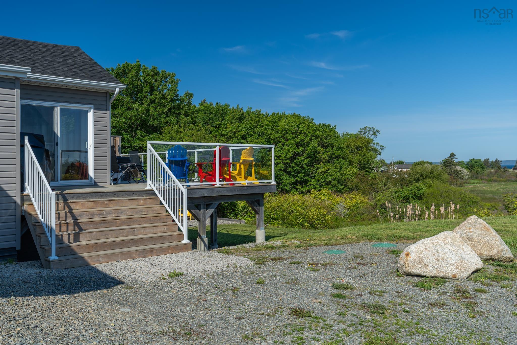 $739,000.00: 1861 Highway 1, Church Point