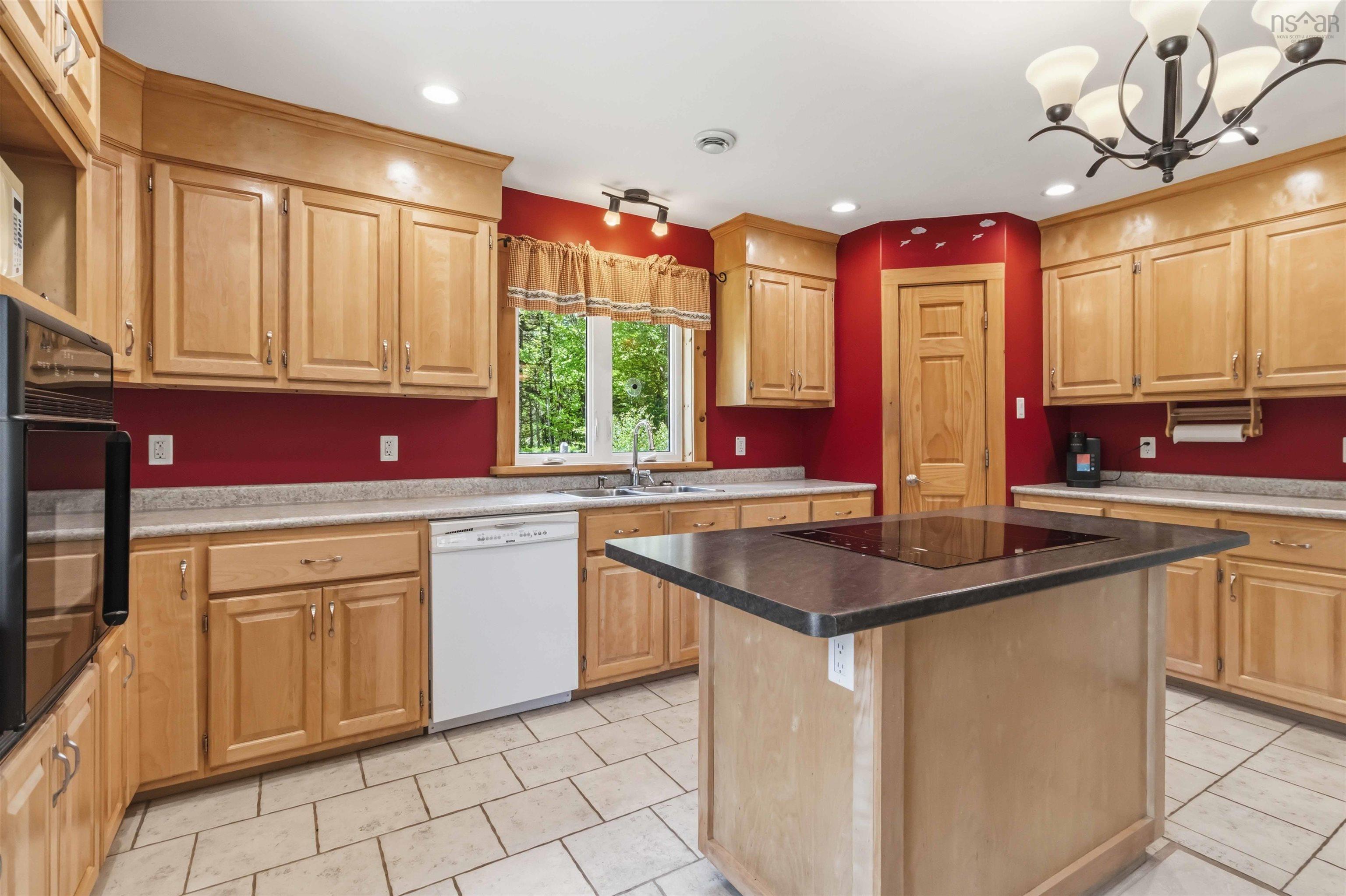 $539,000.00: 1053 Cornwall Road, Lower New Cornwall