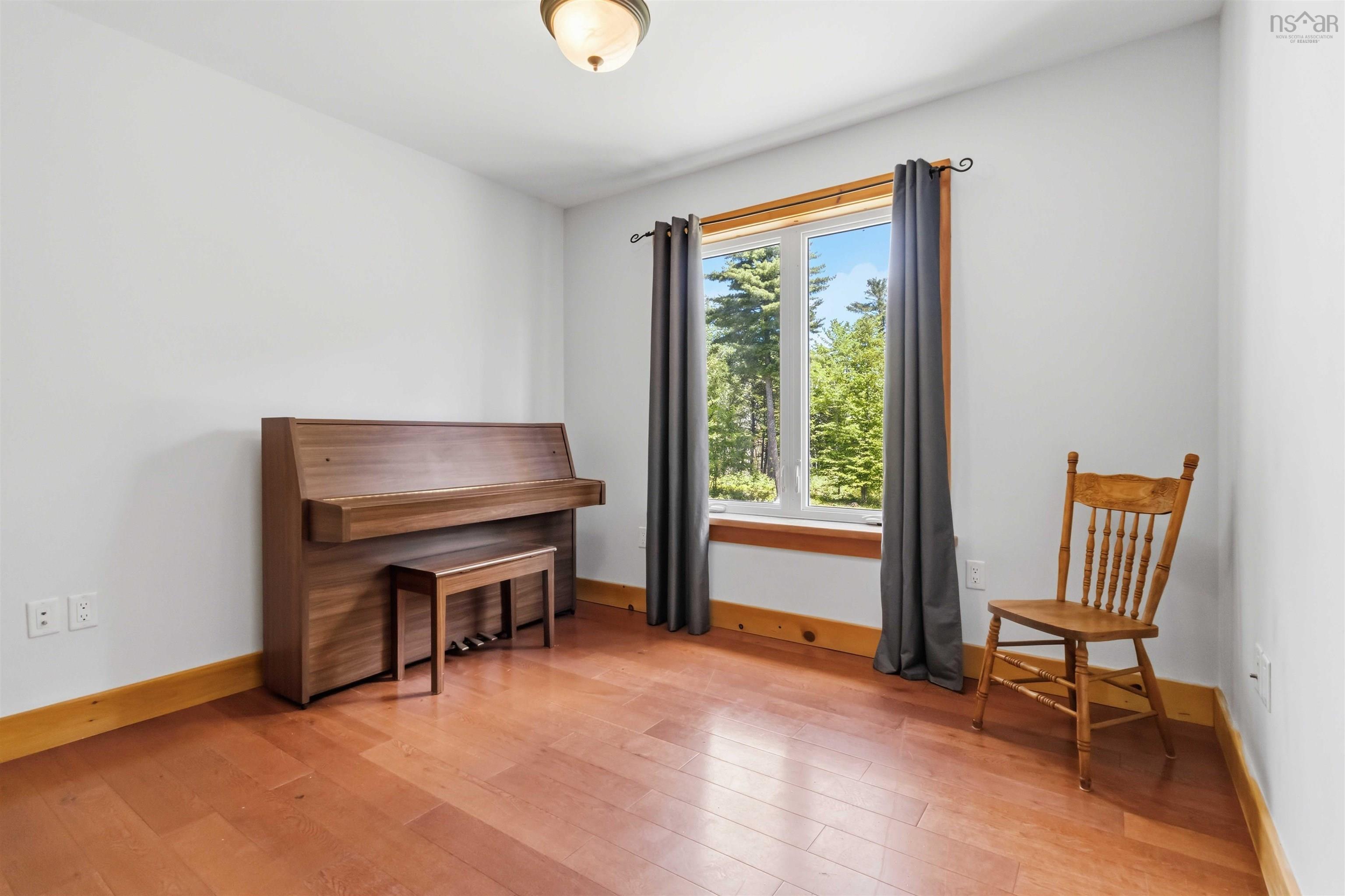 $539,000.00: 1053 Cornwall Road, Lower New Cornwall