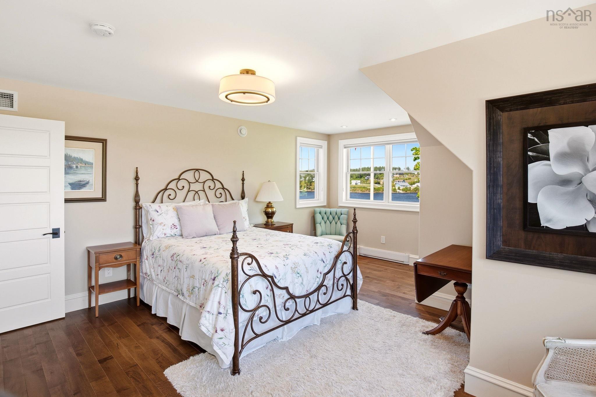 $4,950,000.00: 6 Mary Lane, Chester Basin