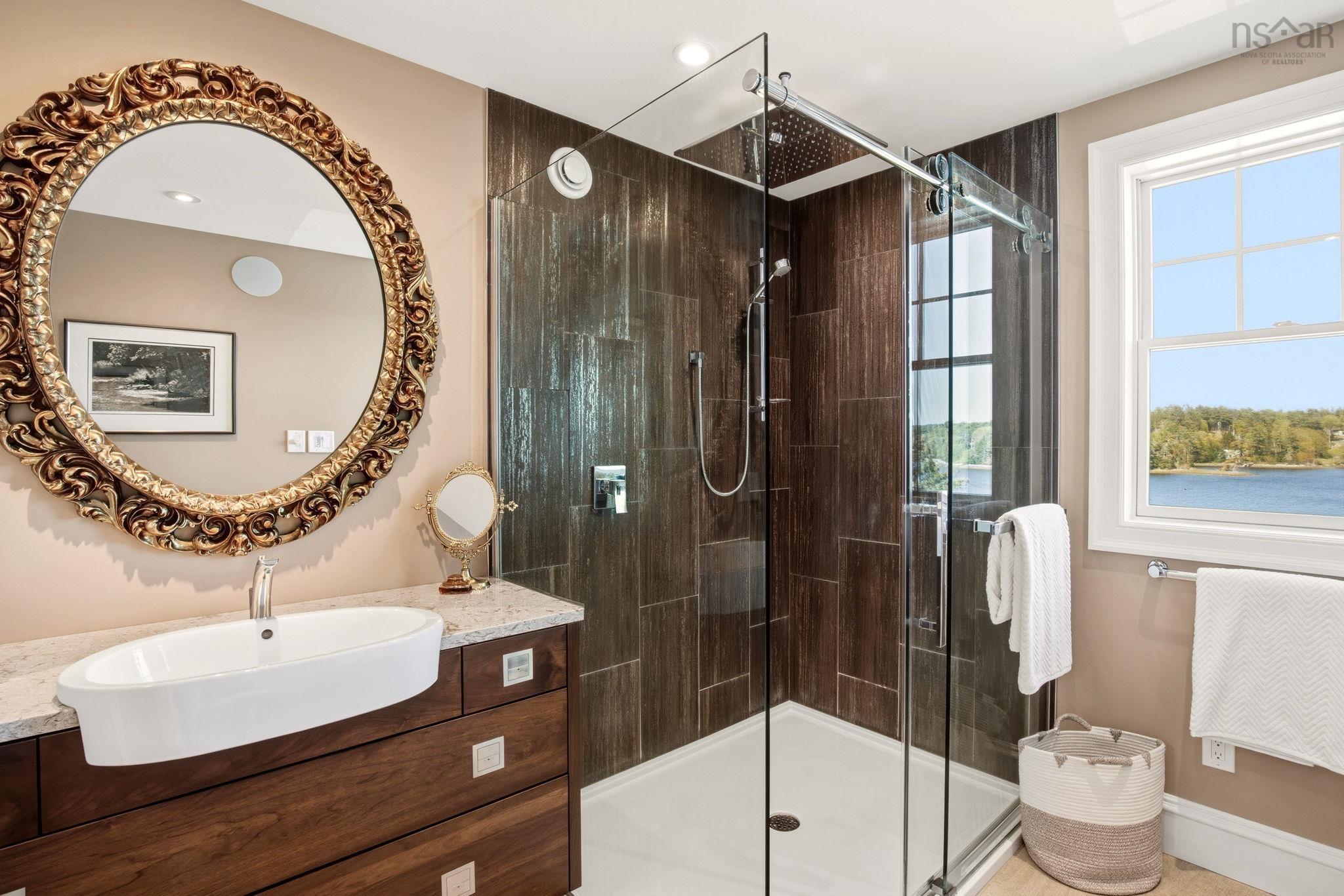 $4,950,000.00: 6 Mary Lane, Chester Basin