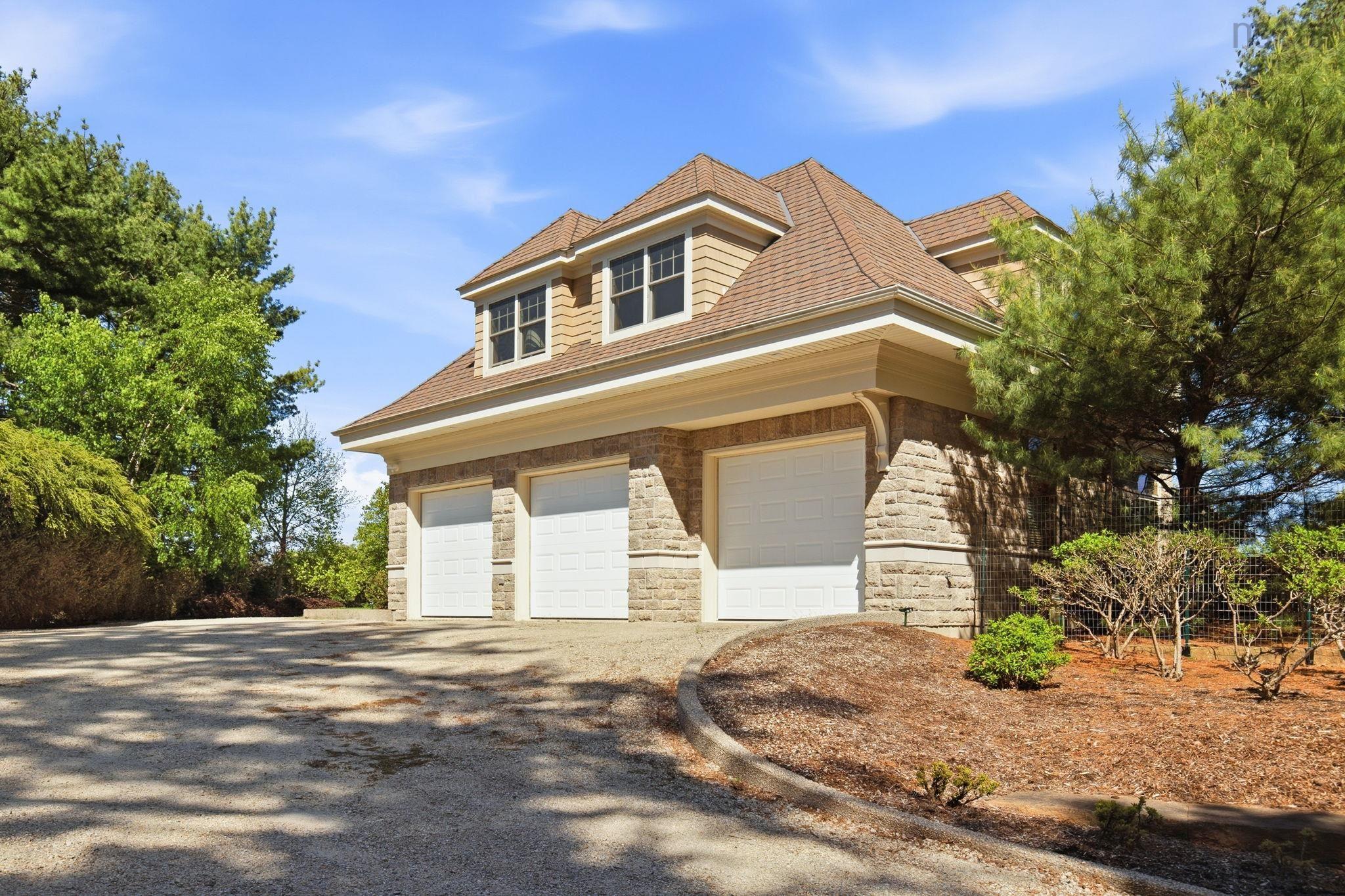 $4,950,000.00: 6 Mary Lane, Chester Basin