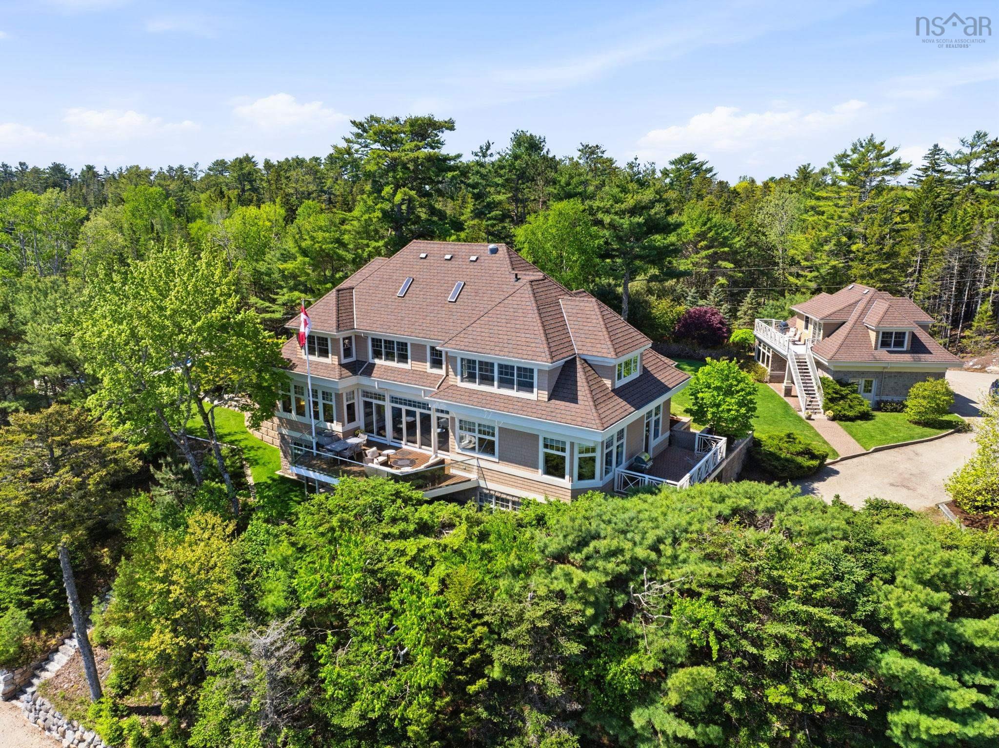 $4,950,000.00: 6 Mary Lane, Chester Basin
