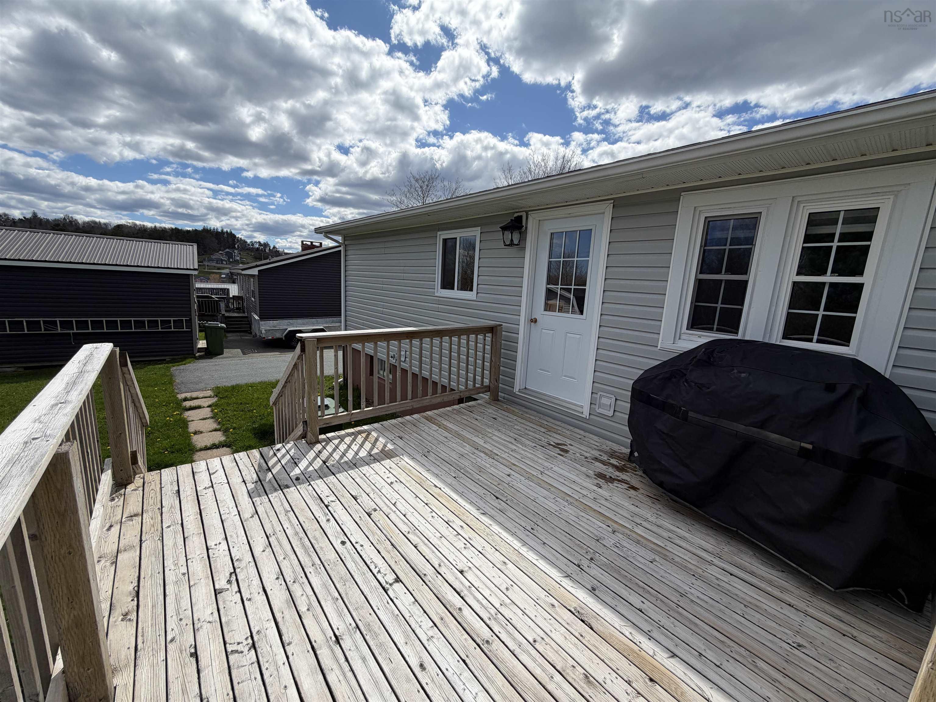 $369,900.00: 171 Centennial Avenue, Lunenburg