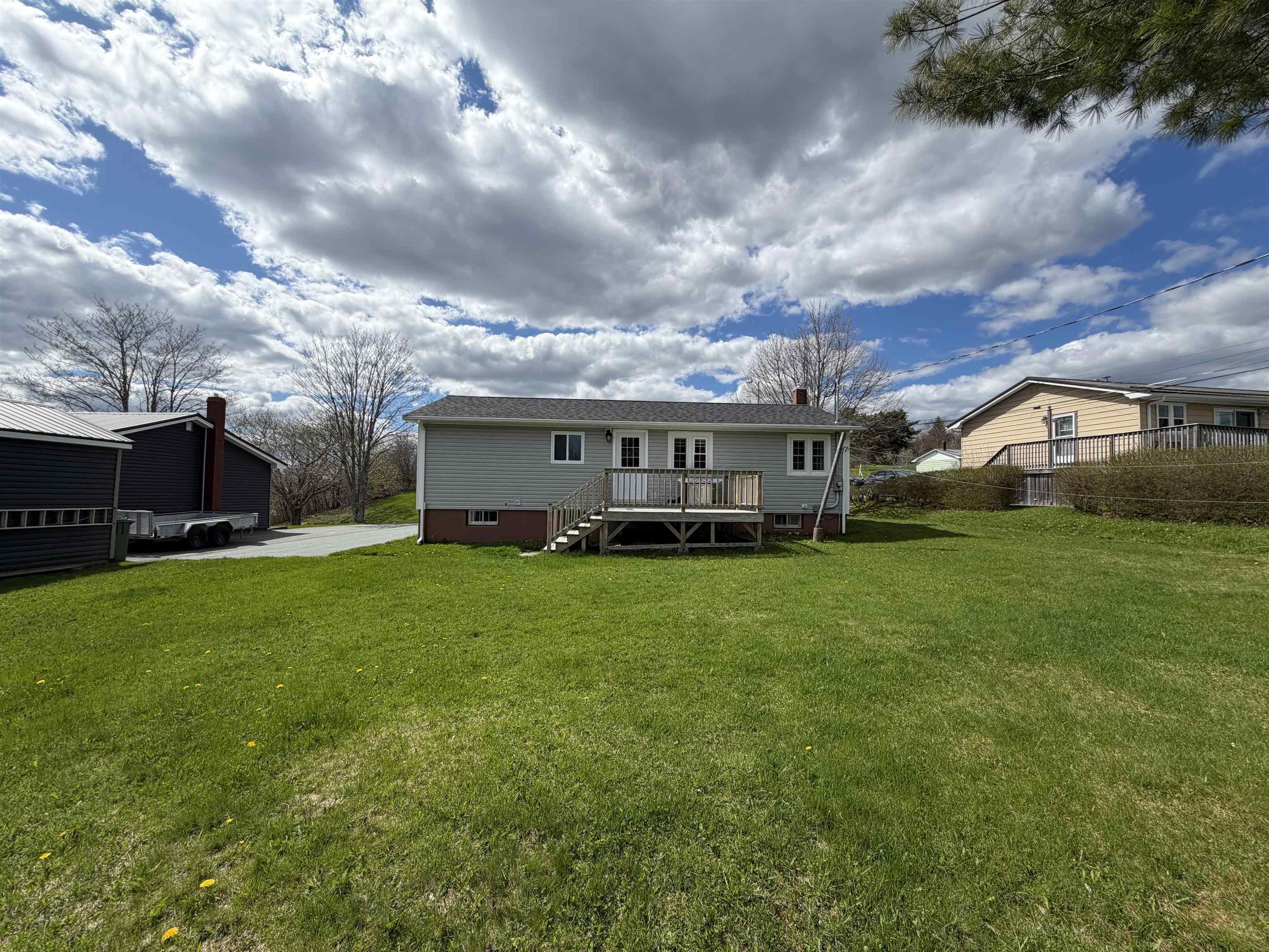 $369,900.00: 171 Centennial Avenue, Lunenburg