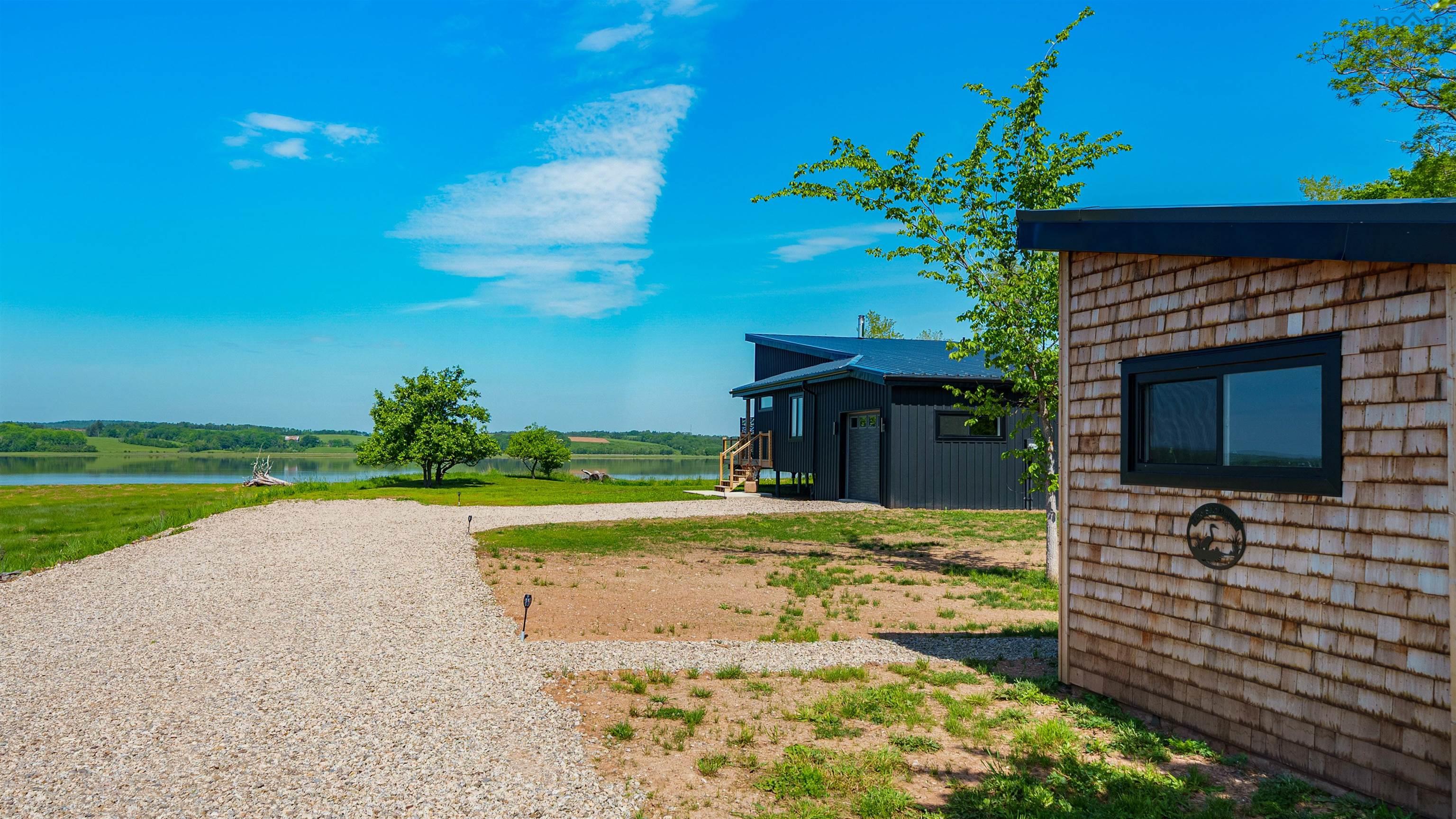 $685,000.00: 7 New Town Road, Avondale
