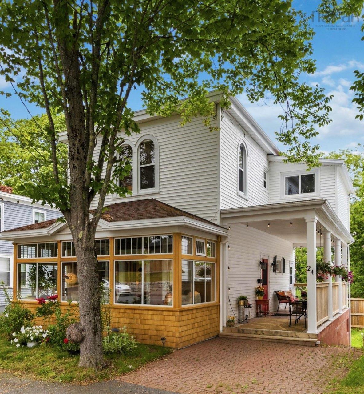 $499,900.00: 24 Queen Street, Bridgewater