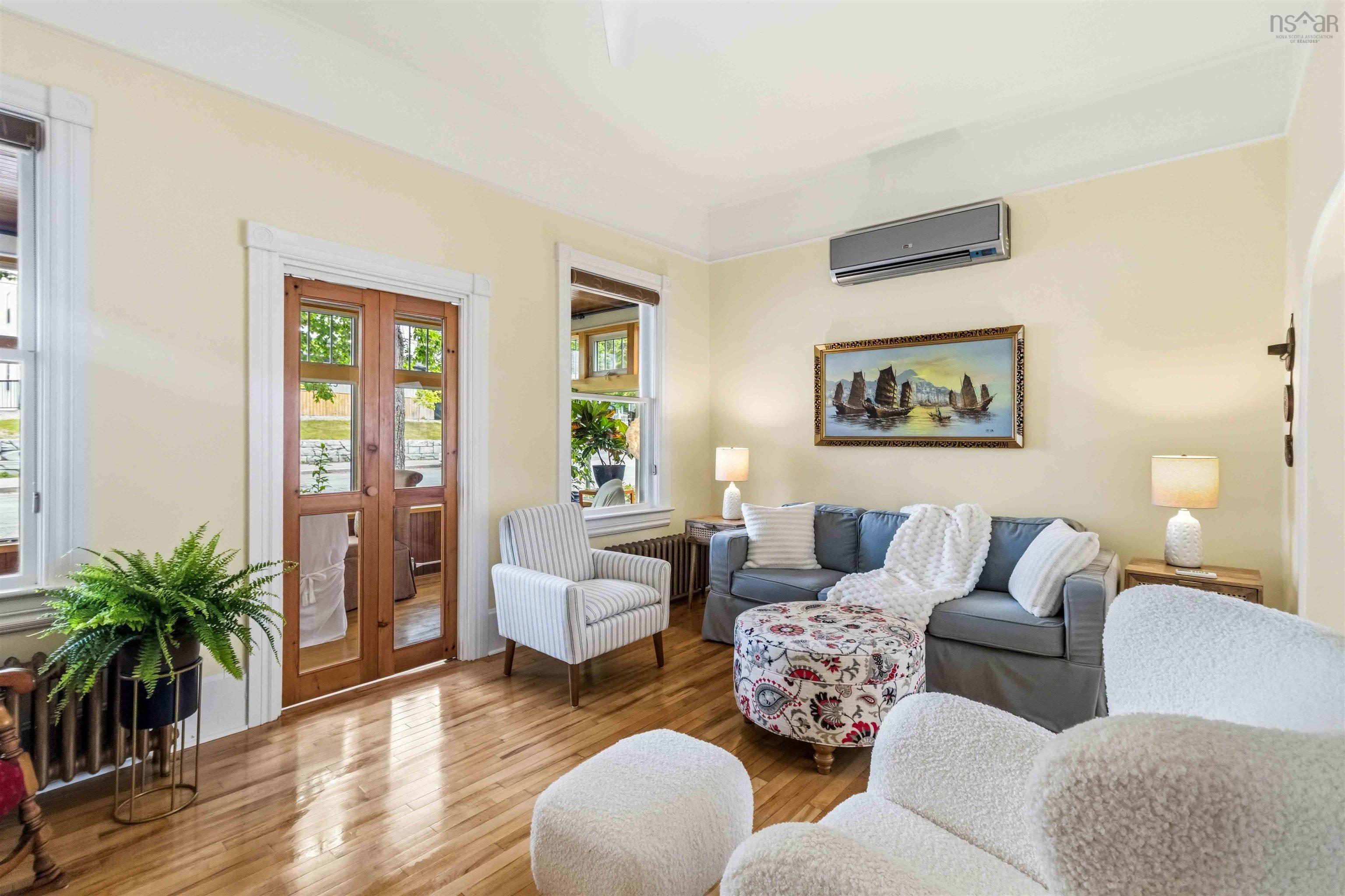 $499,900.00: 24 Queen Street, Bridgewater