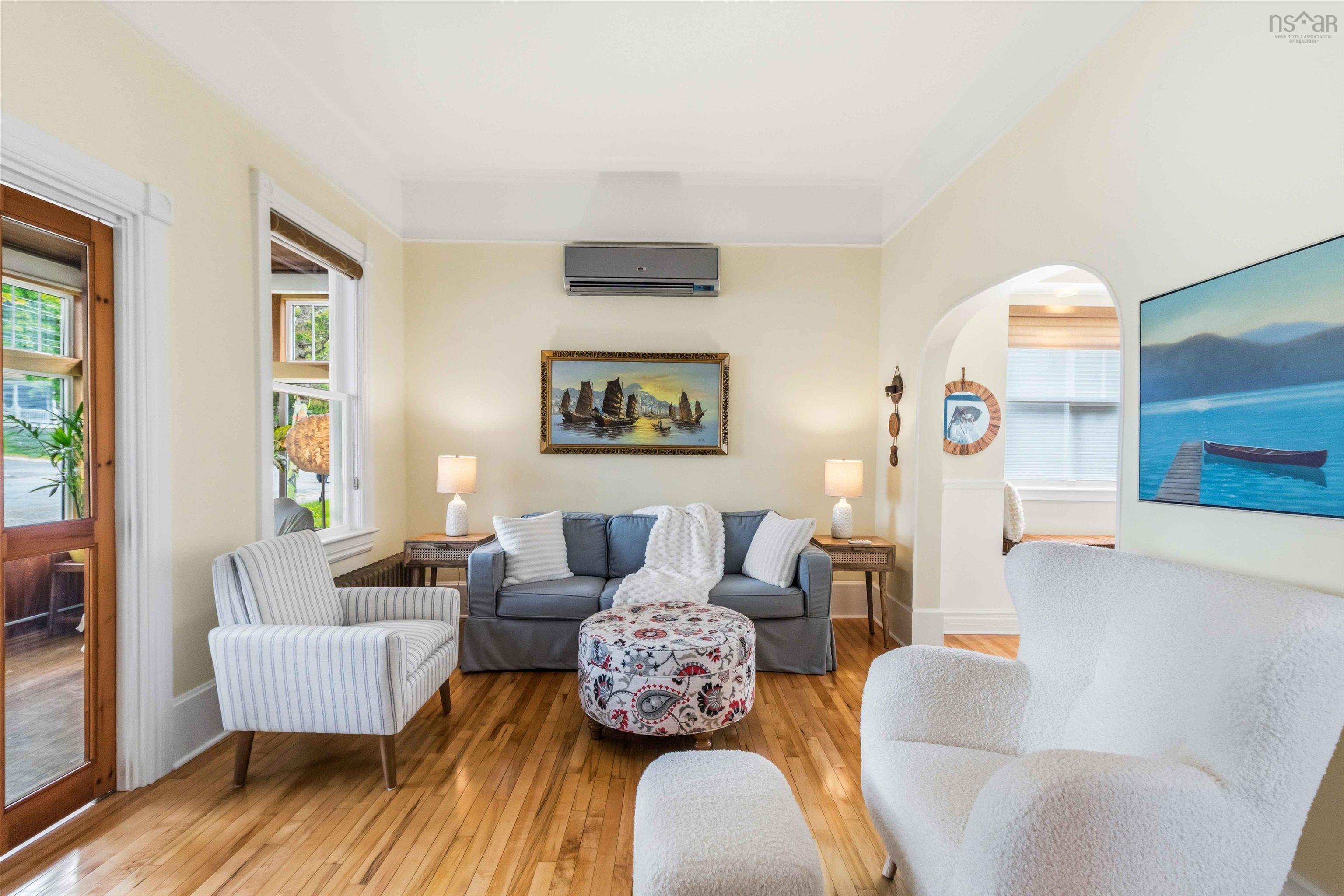 $499,900.00: 24 Queen Street, Bridgewater