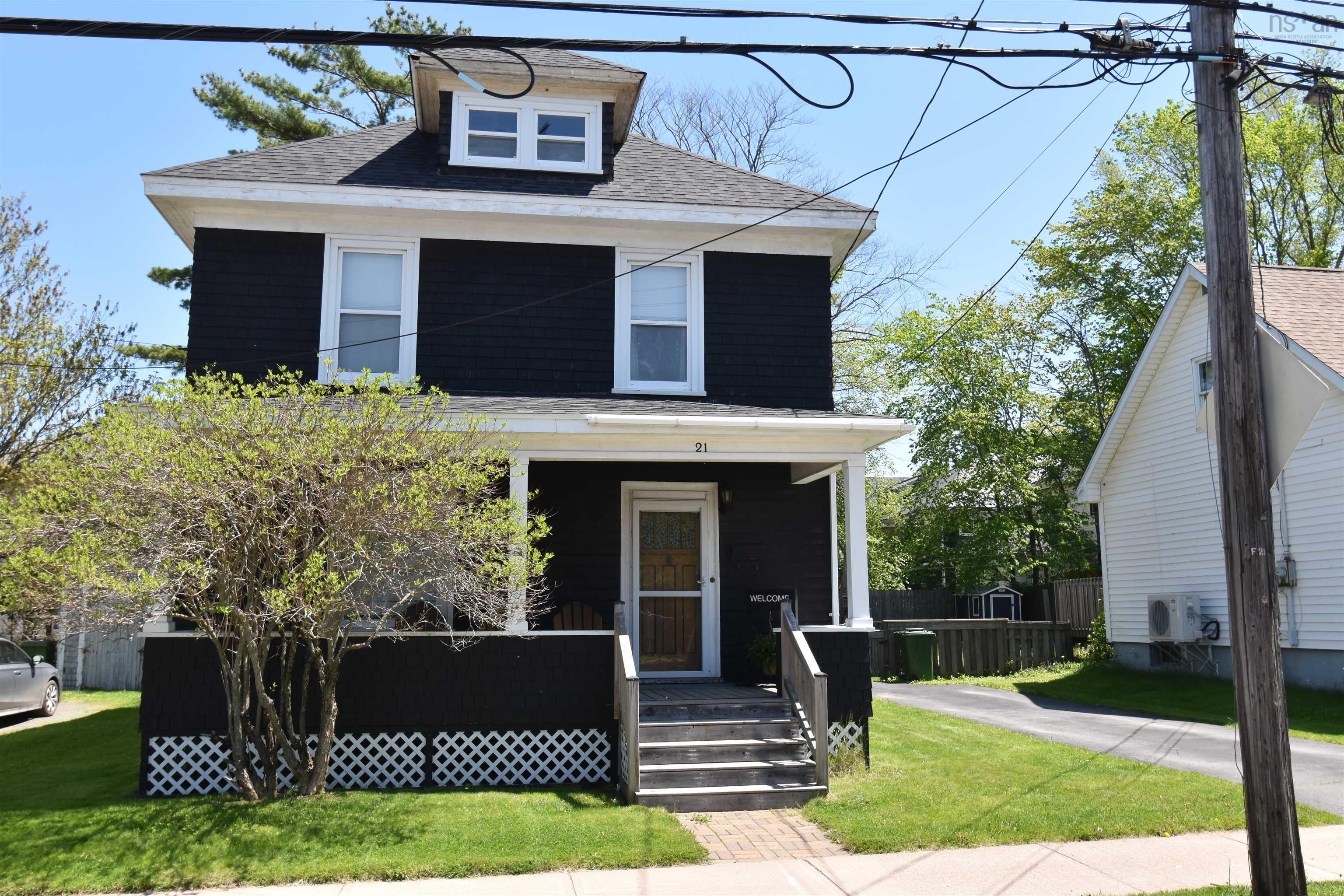 $329,900.00: 21 COTTAGE Street, Truro