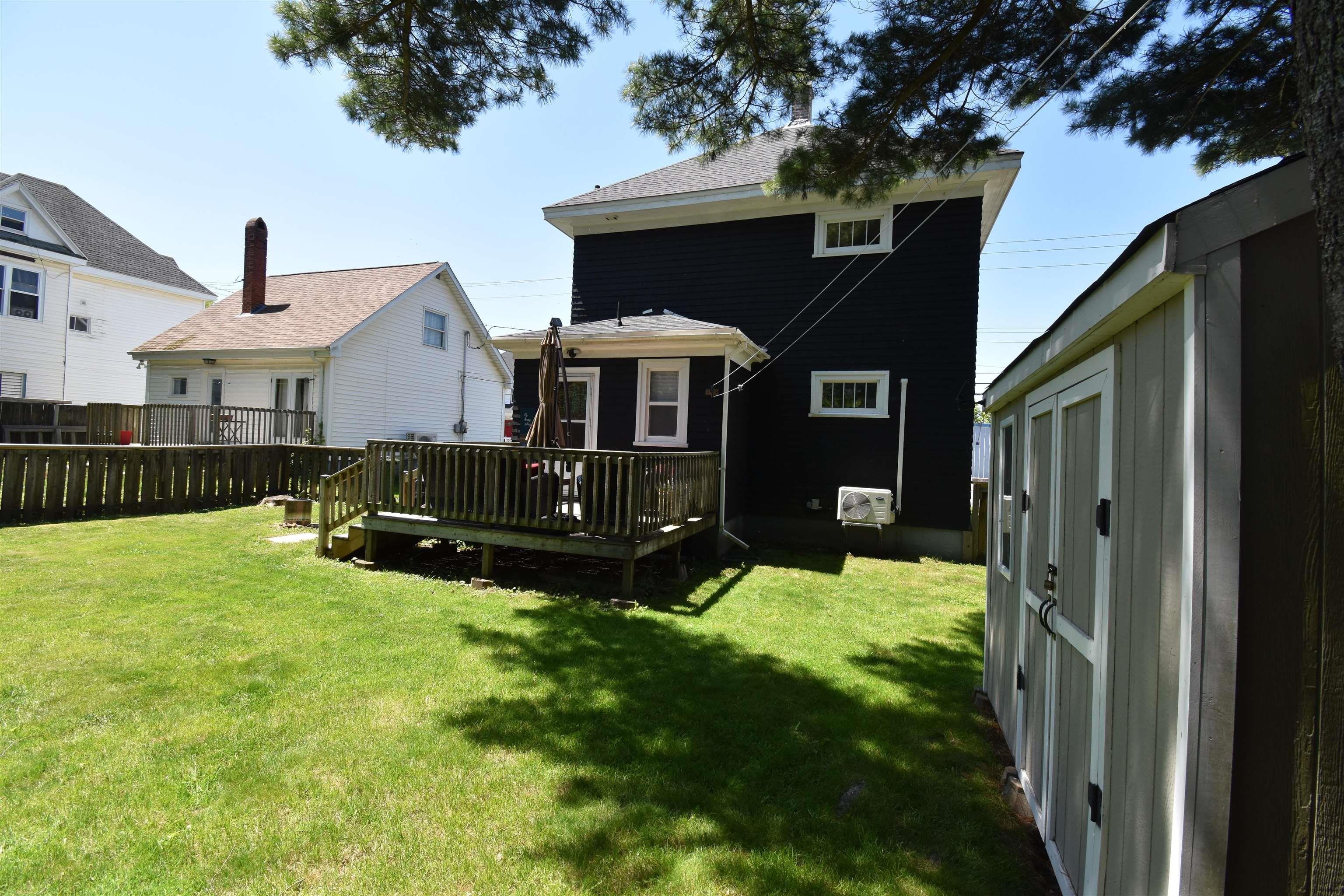 $329,900.00: 21 COTTAGE Street, Truro