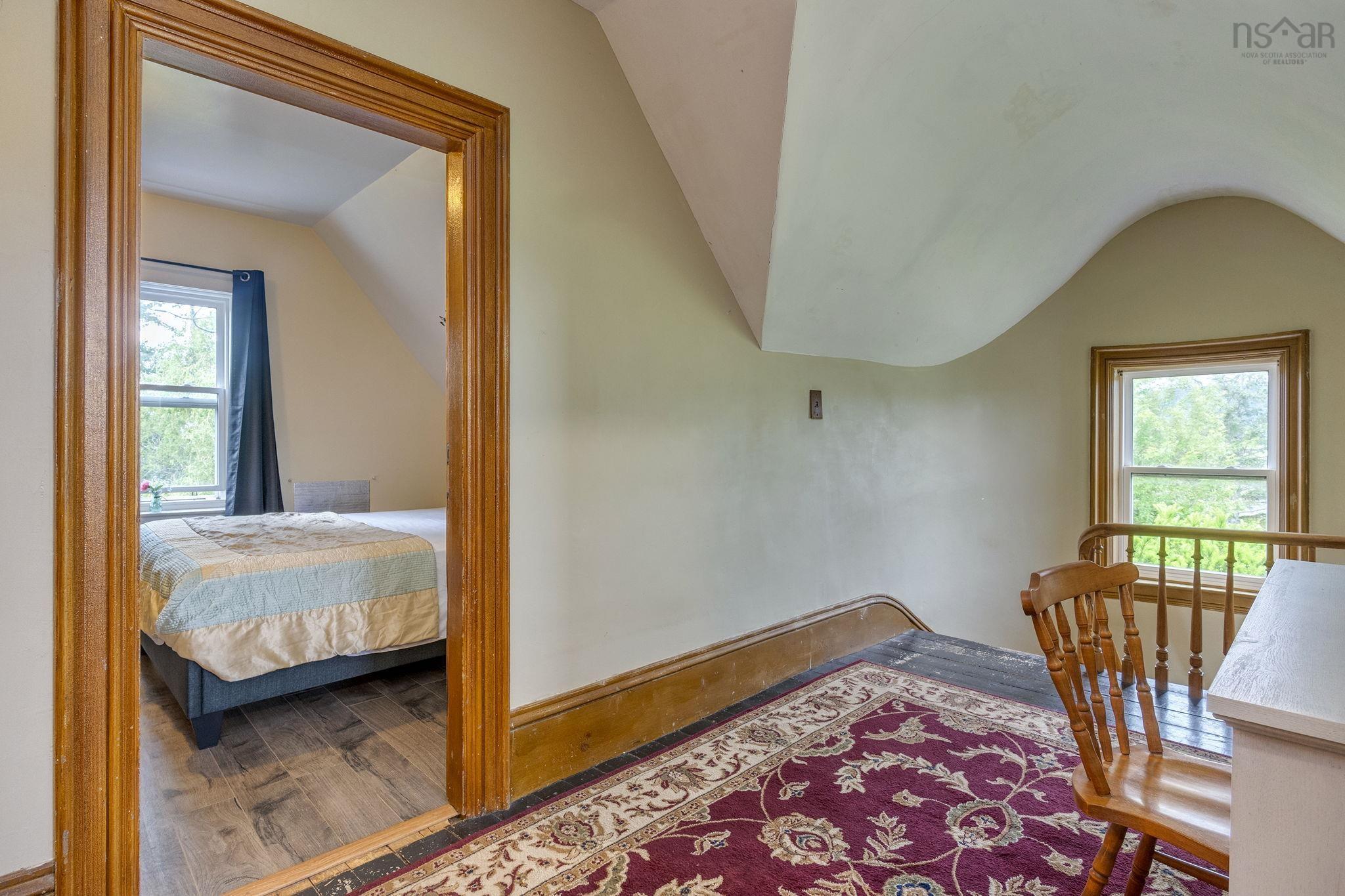 $419,900.00: 186 Hebb
