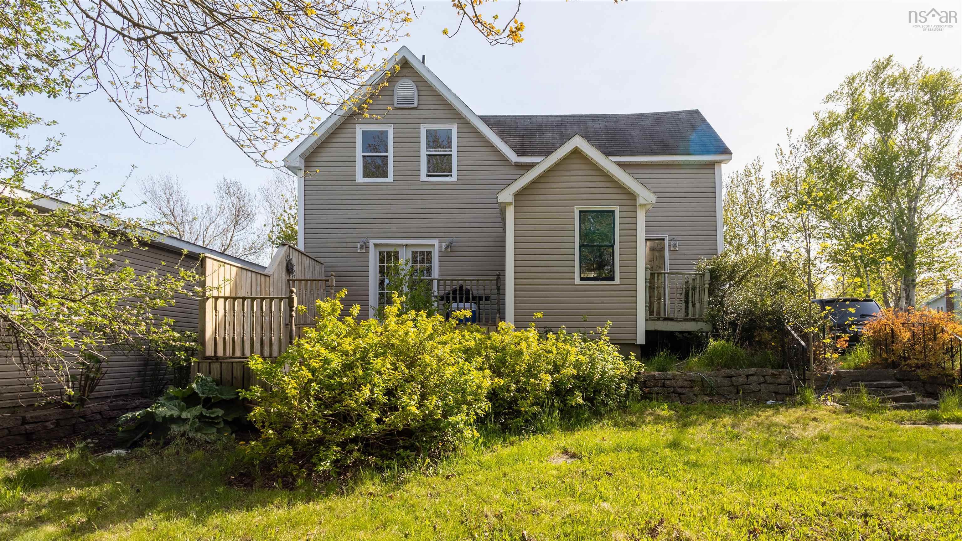 $219,000.00: 6 Grove Street, Glace Bay