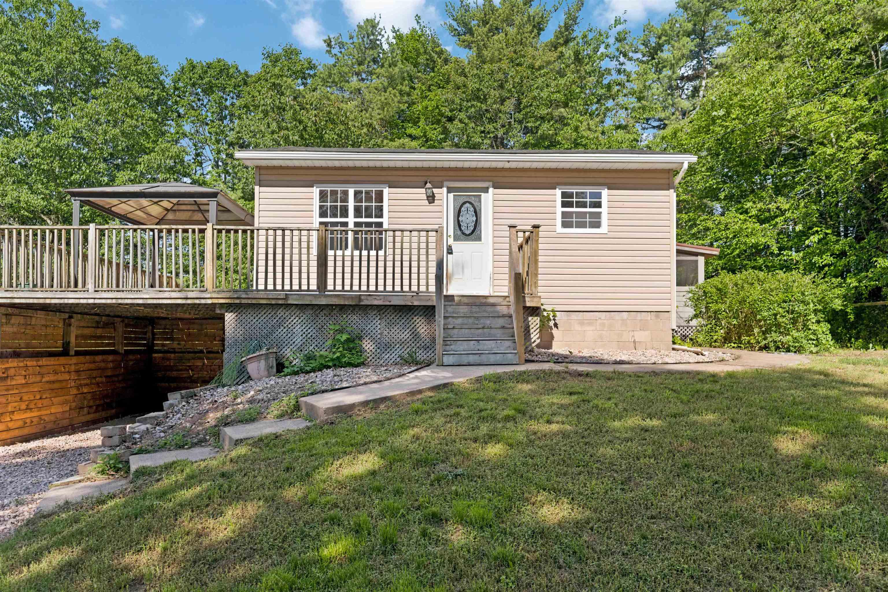 $669,900.00: 3349 Lovett Road, Brooklyn Corner