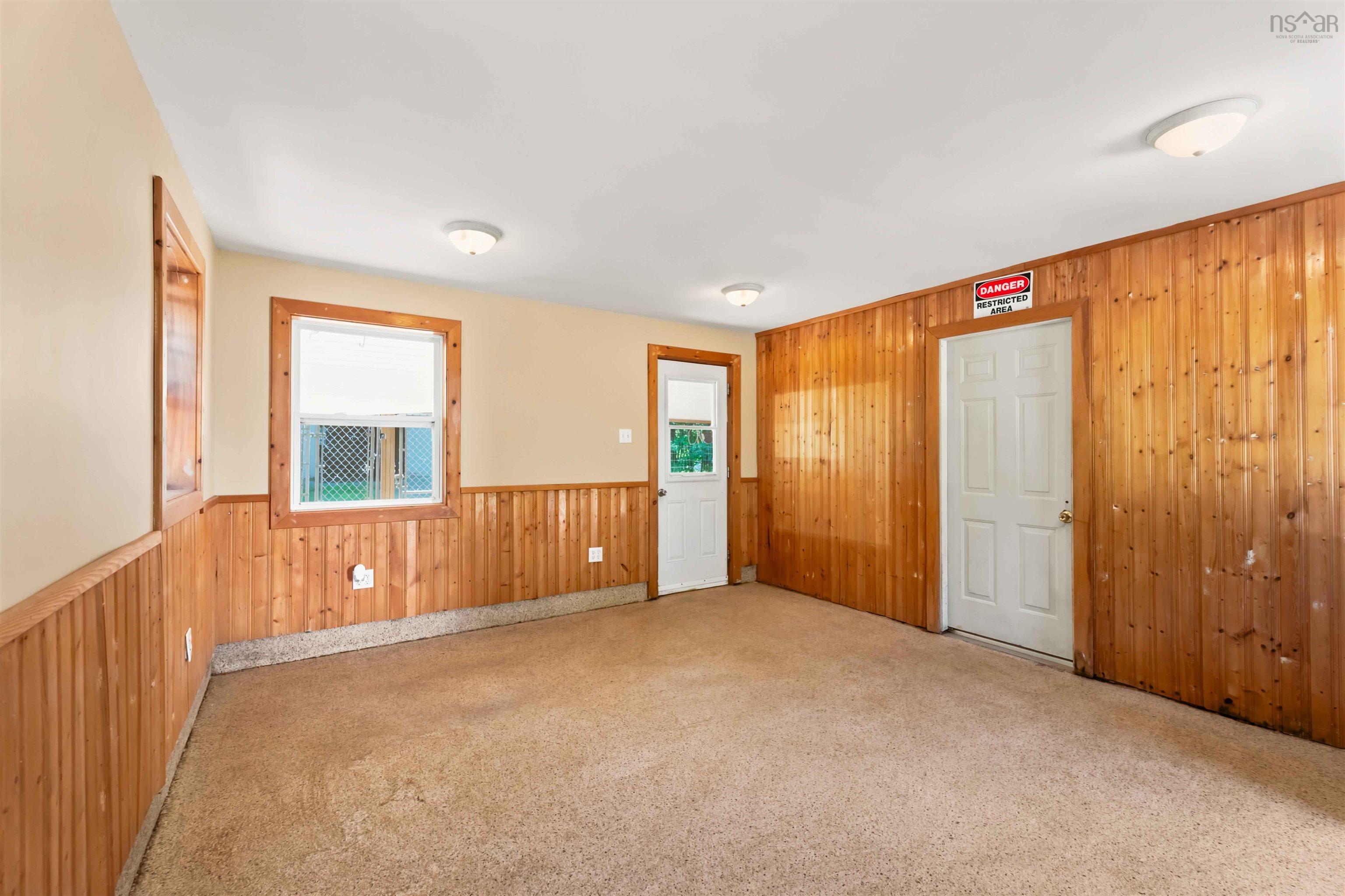 $669,900.00: 3349 Lovett Road, Brooklyn Corner