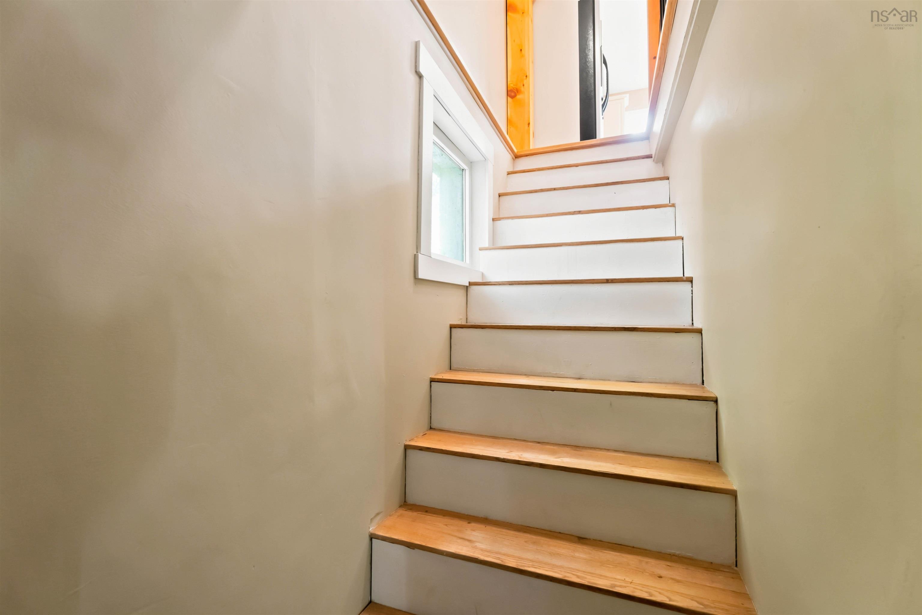 $669,900.00: 3349 Lovett Road, Brooklyn Corner