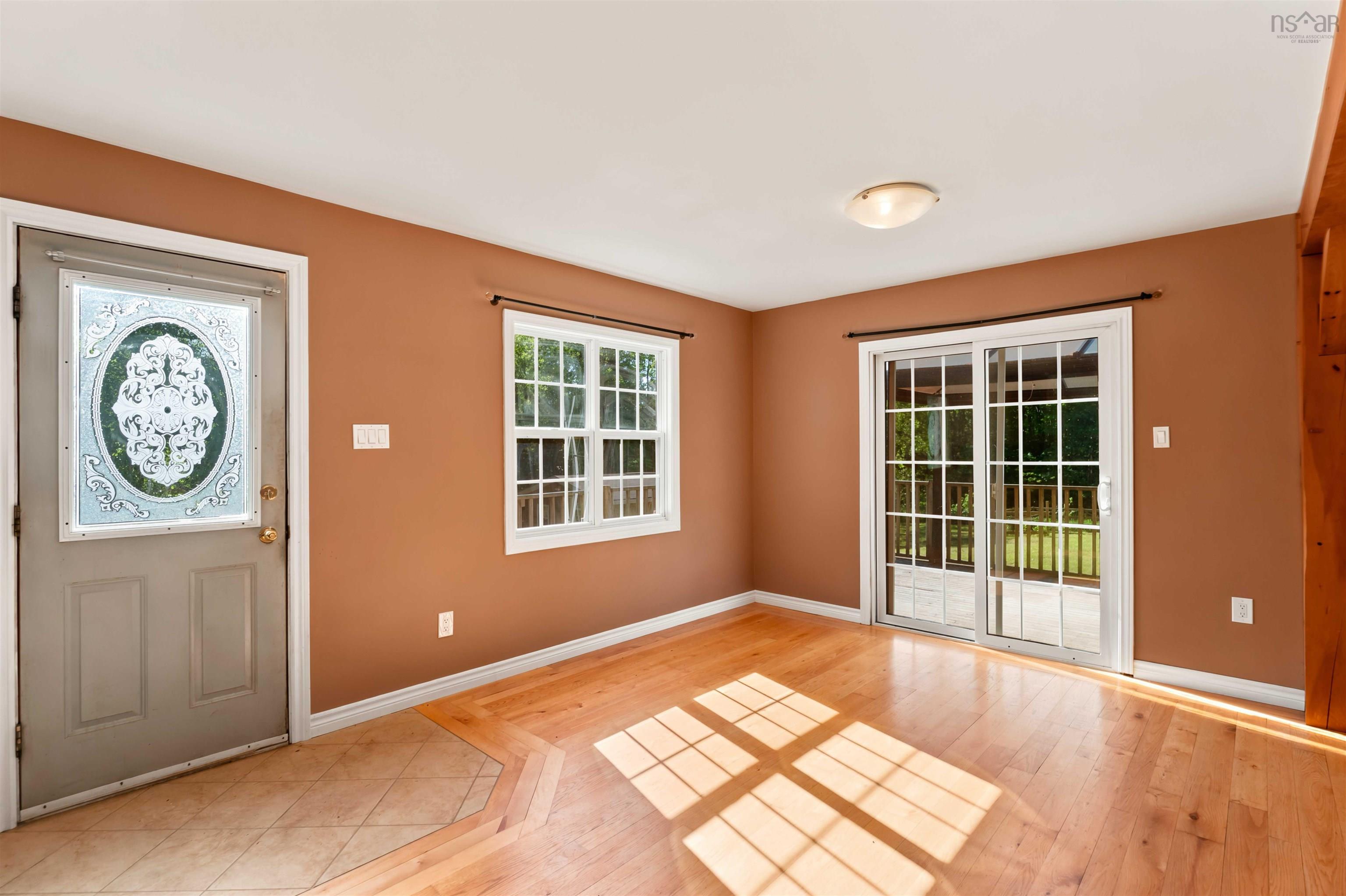 $669,900.00: 3349 Lovett Road, Brooklyn Corner