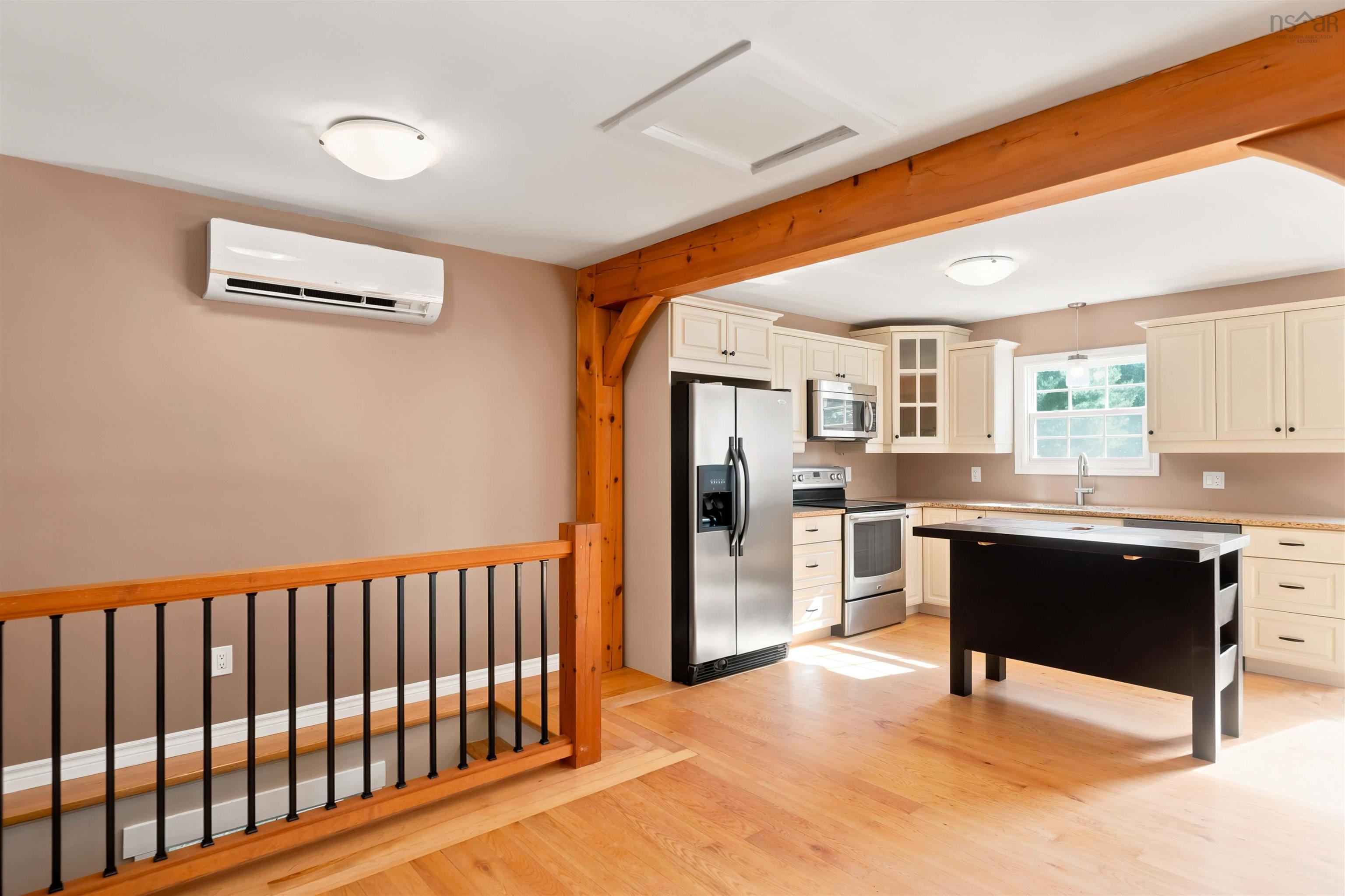 $669,900.00: 3349 Lovett Road, Brooklyn Corner
