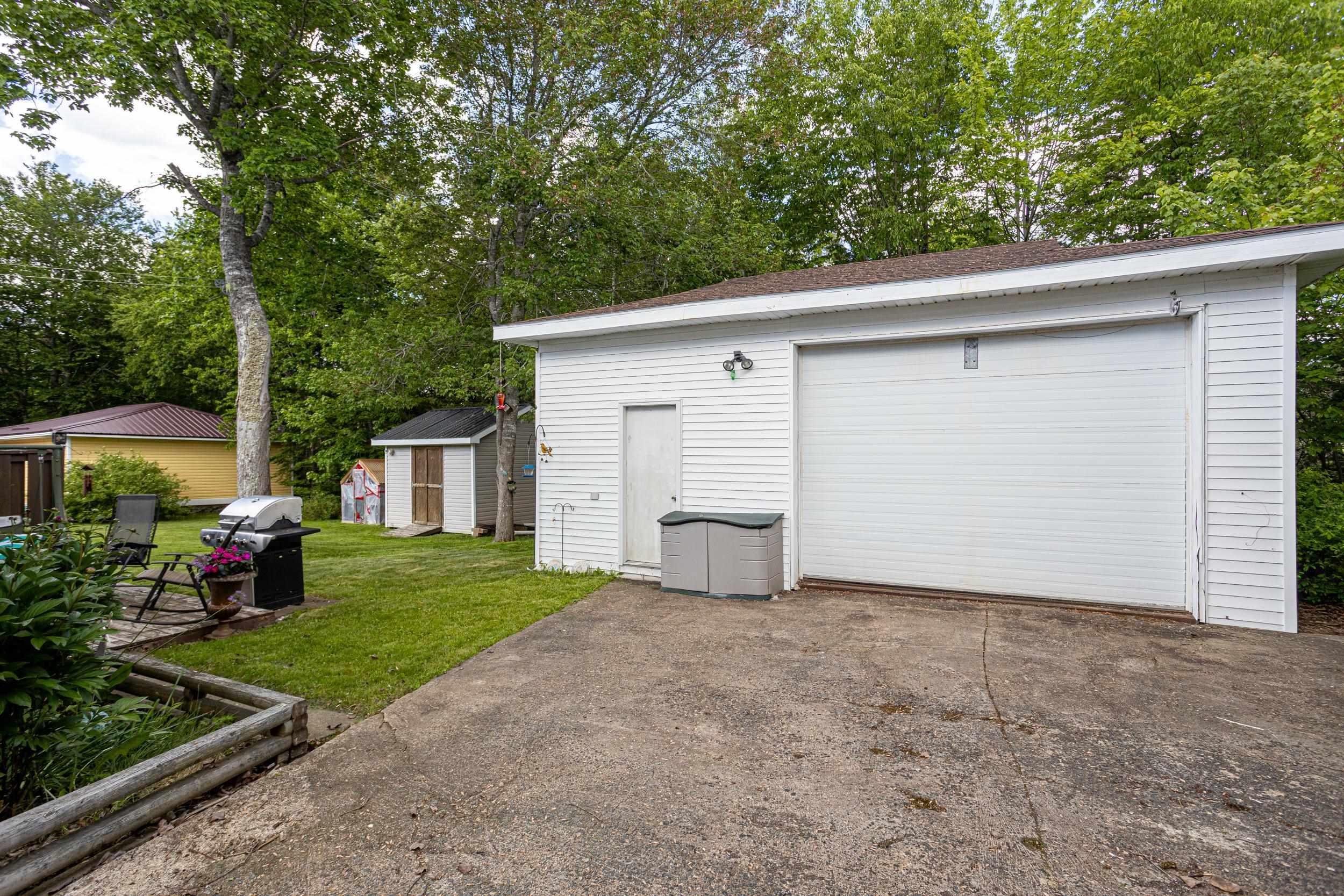 242 Beaver Bank Cross Road, Middle Sackville, NS (MLS 202614833)